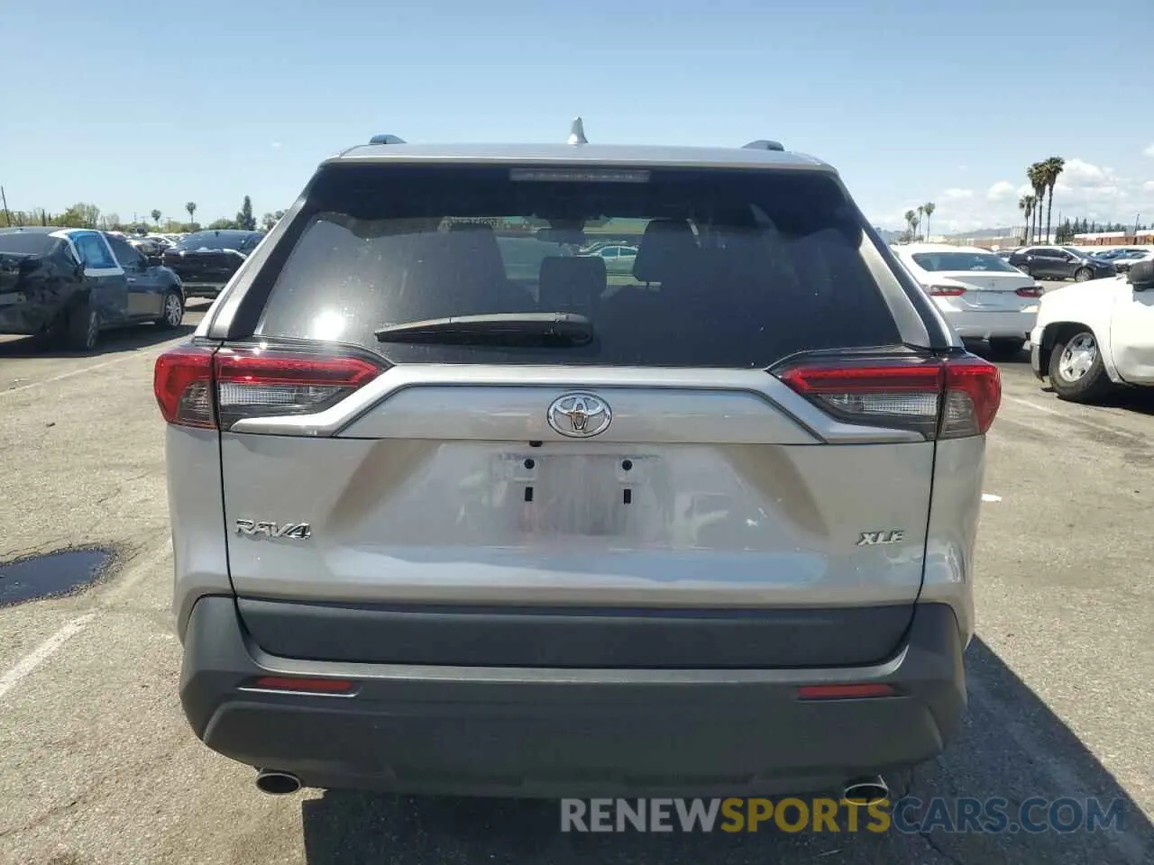 6 fotografías del automóvil dañado 2T3C1RFV8KC024743 TOYOTA RAV4 2019