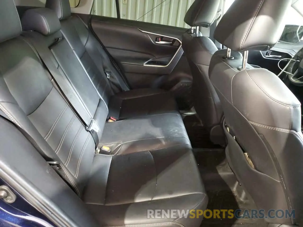 11 fotografías del automóvil dañado 2T3C1RFV8KC026315 TOYOTA RAV4 2019