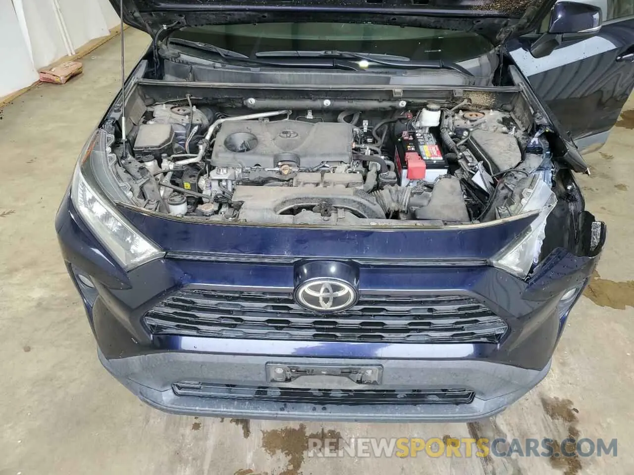 12 fotografías del automóvil dañado 2T3C1RFV8KC026315 TOYOTA RAV4 2019