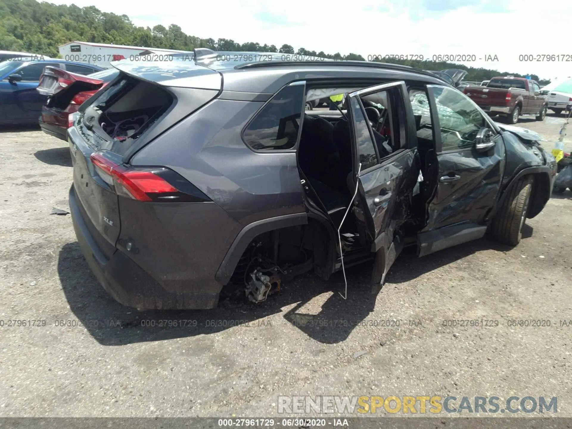 4 fotografías del automóvil dañado 2T3C1RFV9KW025544 TOYOTA RAV4 2019