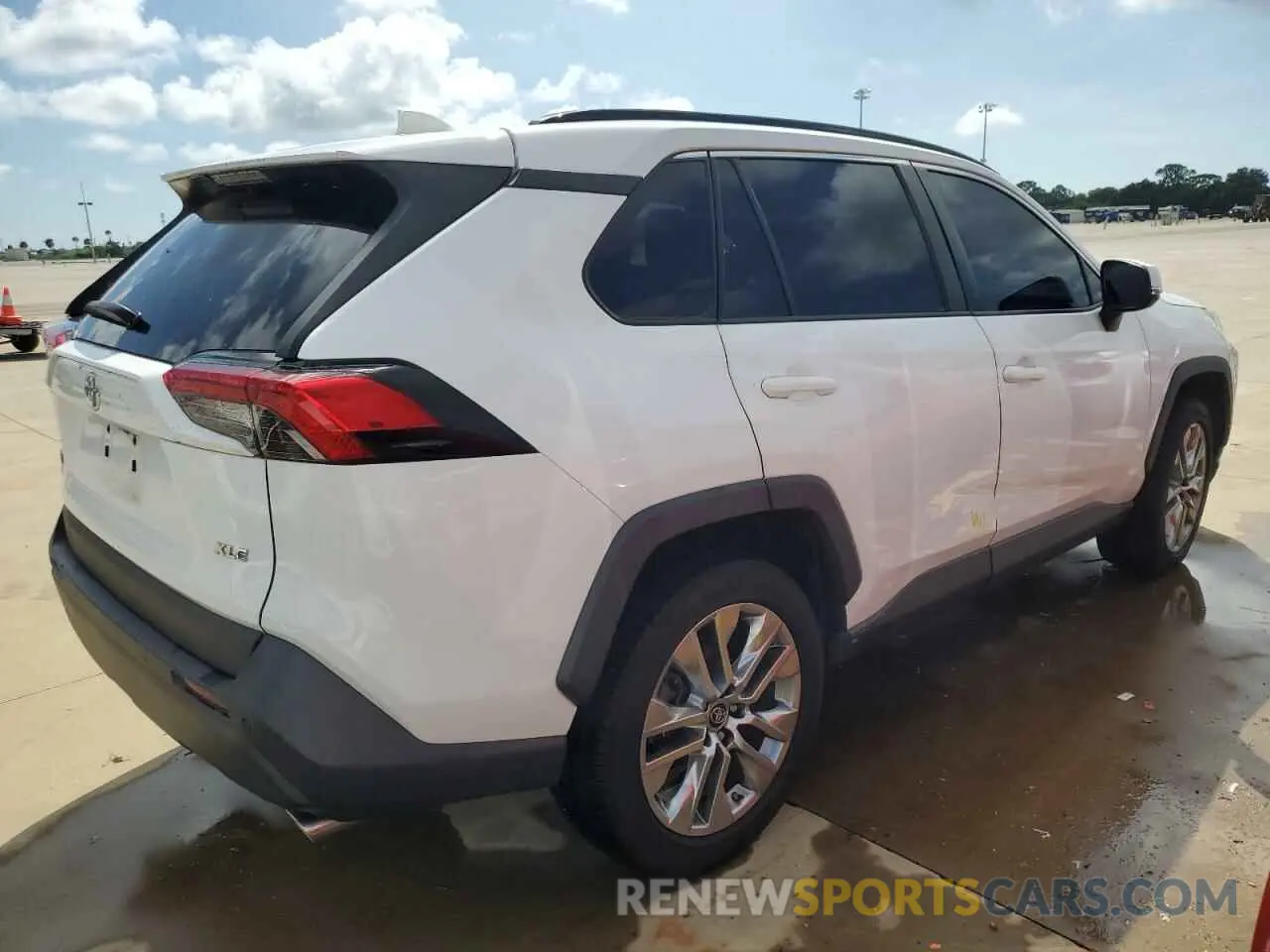 3 fotografías del automóvil dañado 2T3C1RFVXKW006596 TOYOTA RAV4 2019