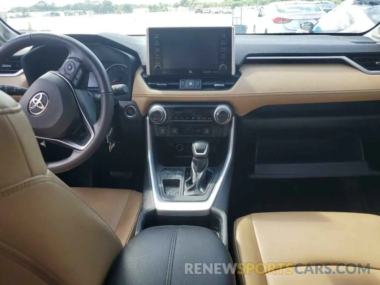 8 fotografías del automóvil dañado 2T3C1RFVXKW006596 TOYOTA RAV4 2019