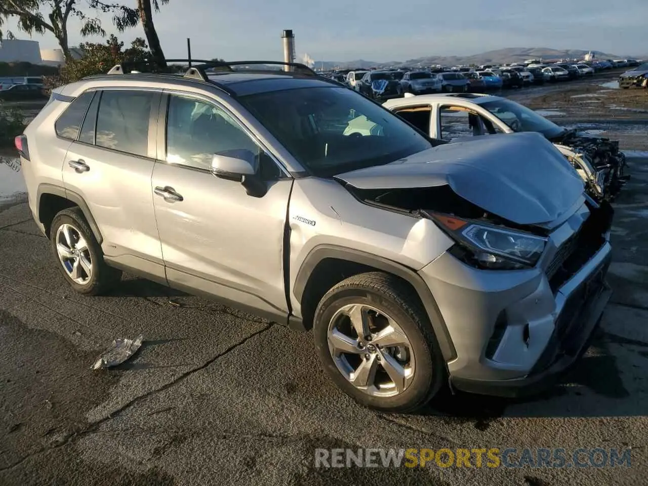 4 fotografías del automóvil dañado 2T3DWRFV0KW037572 TOYOTA RAV4 2019