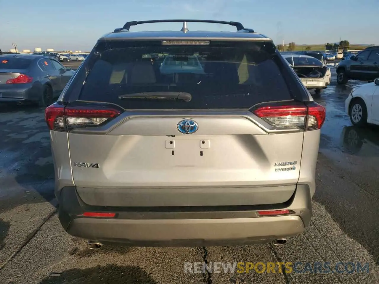 6 fotografías del automóvil dañado 2T3DWRFV0KW037572 TOYOTA RAV4 2019