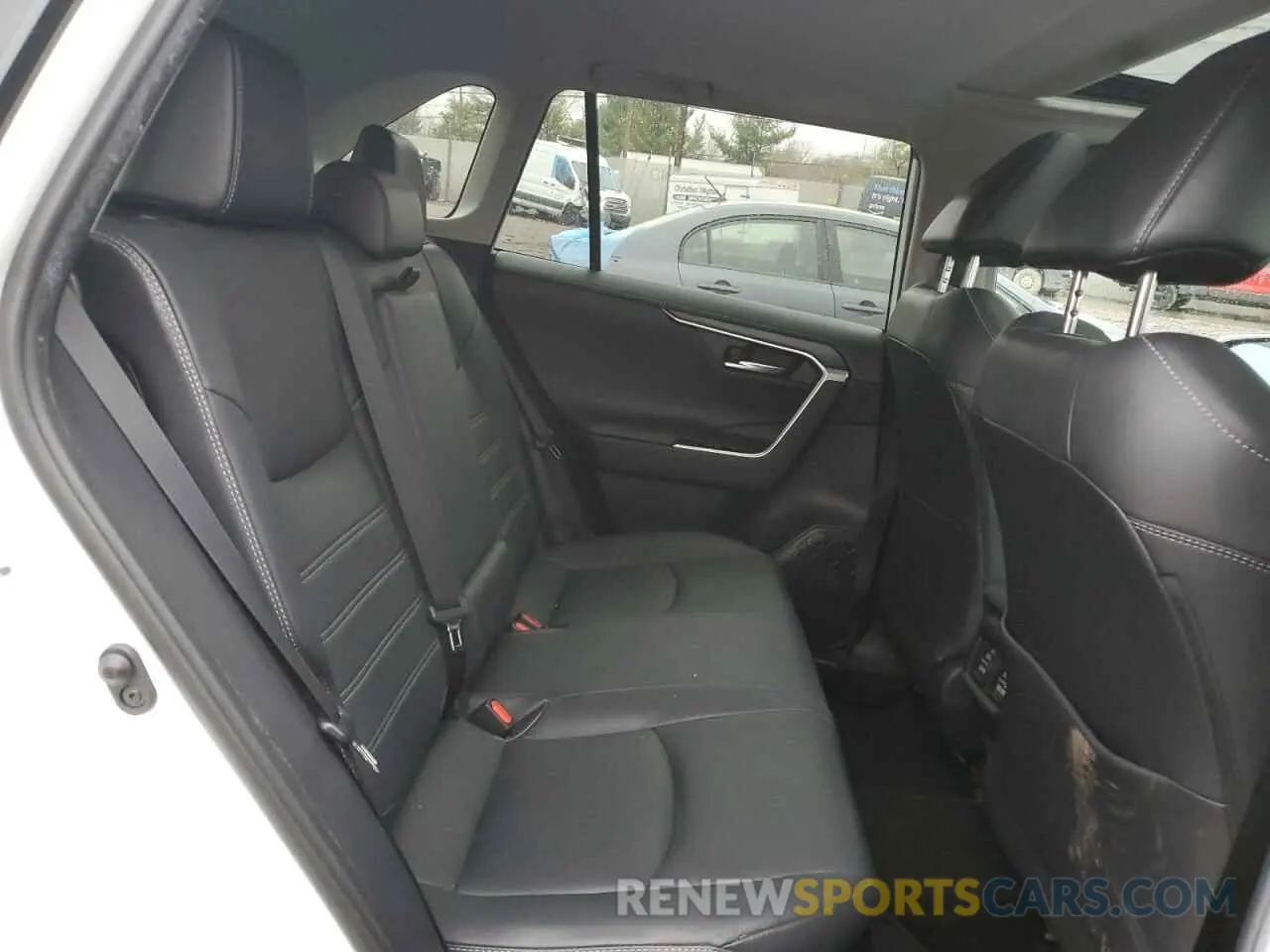 10 fotografías del automóvil dañado 2T3DWRFV1KW015161 TOYOTA RAV4 2019