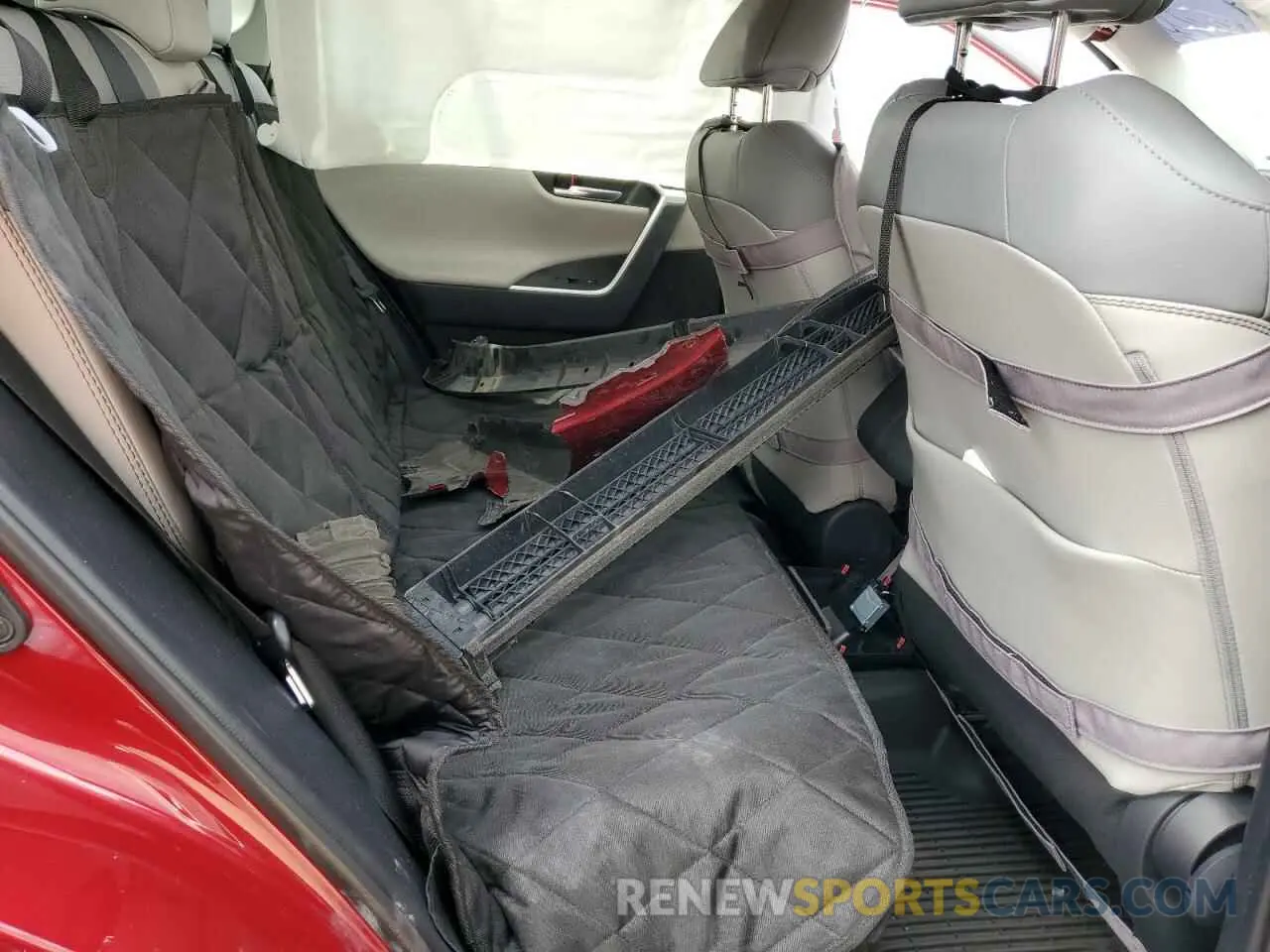 11 fotografías del automóvil dañado 2T3DWRFV1KW023048 TOYOTA RAV4 2019
