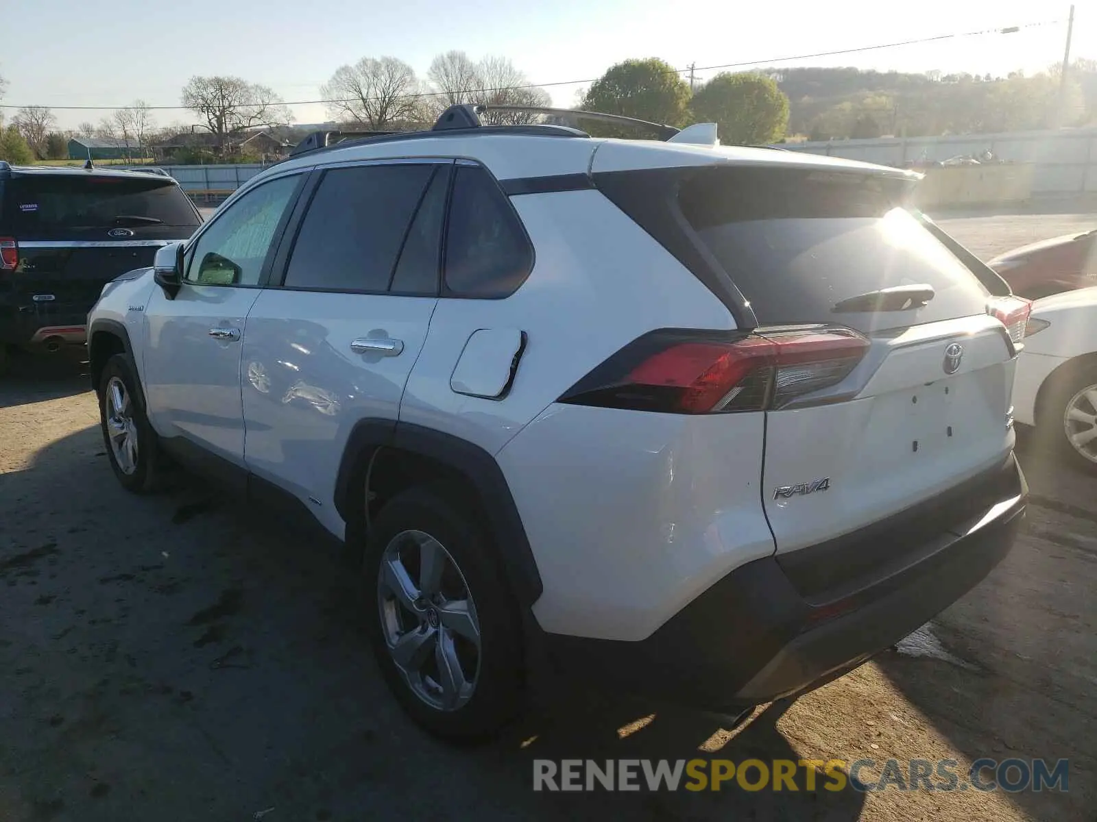 3 fotografías del automóvil dañado 2T3DWRFV3KW014870 TOYOTA RAV4 2019
