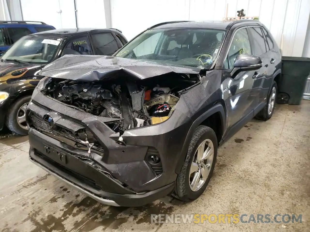 2 fotografías del automóvil dañado 2T3DWRFV6KW011316 TOYOTA RAV4 2019