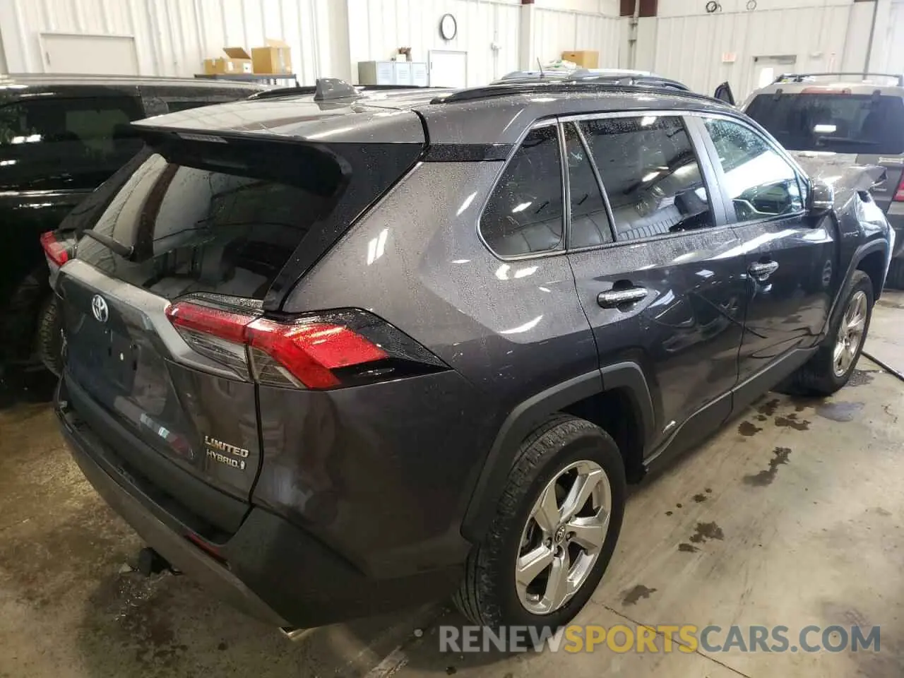 4 fotografías del automóvil dañado 2T3DWRFV6KW011316 TOYOTA RAV4 2019