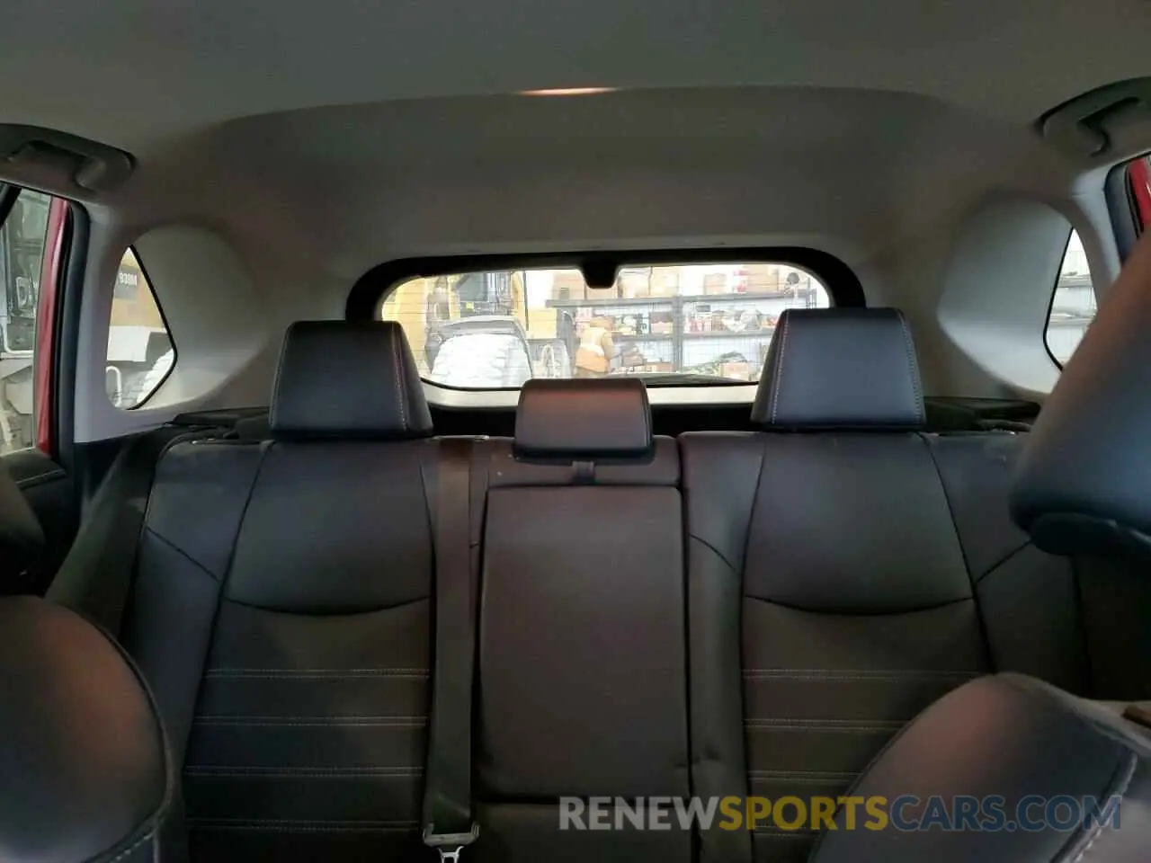 10 fotografías del automóvil dañado 2T3DWRFV8KW028473 TOYOTA RAV4 2019