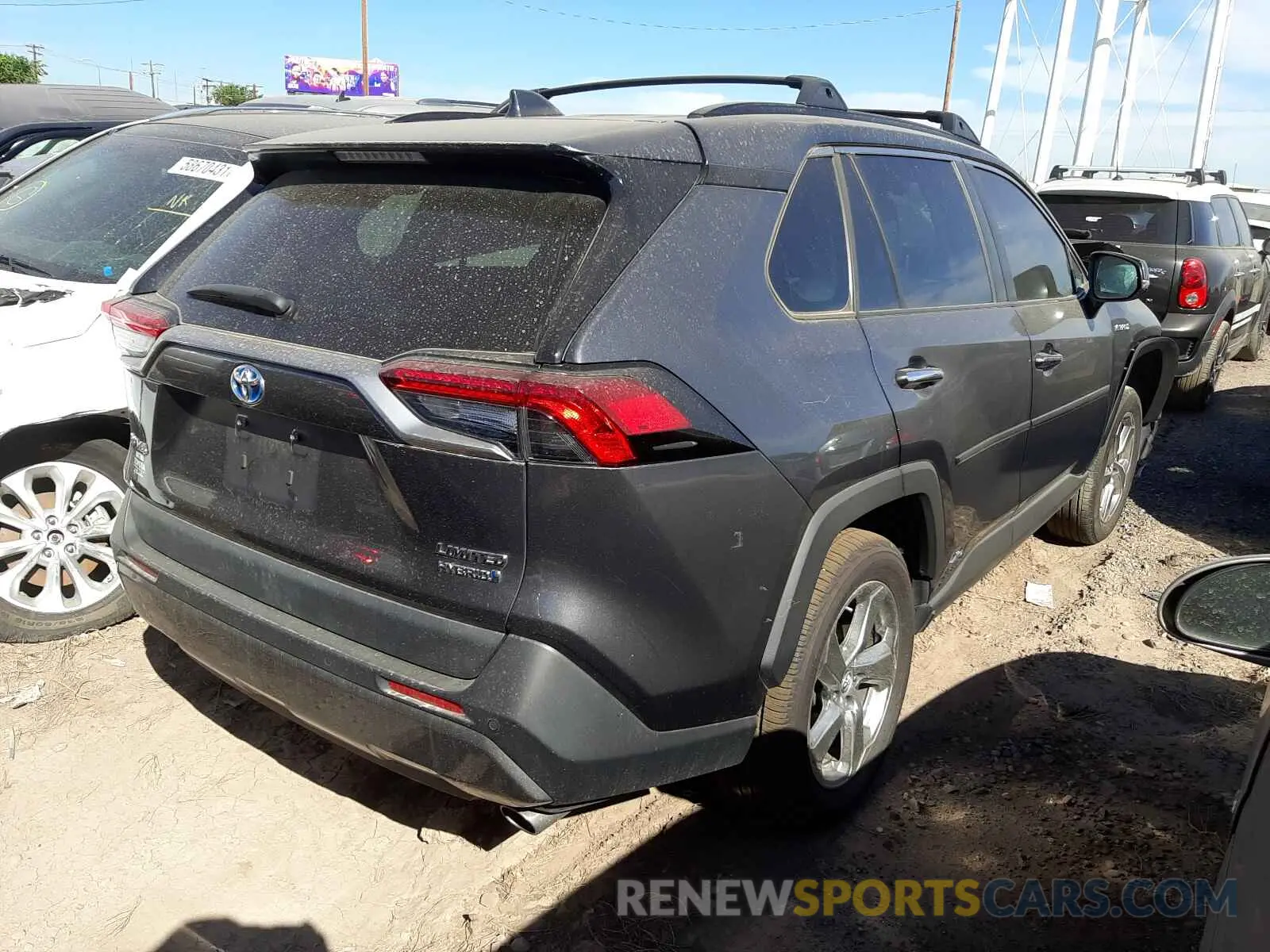 4 fotografías del automóvil dañado 2T3DWRFV9KW042477 TOYOTA RAV4 2019