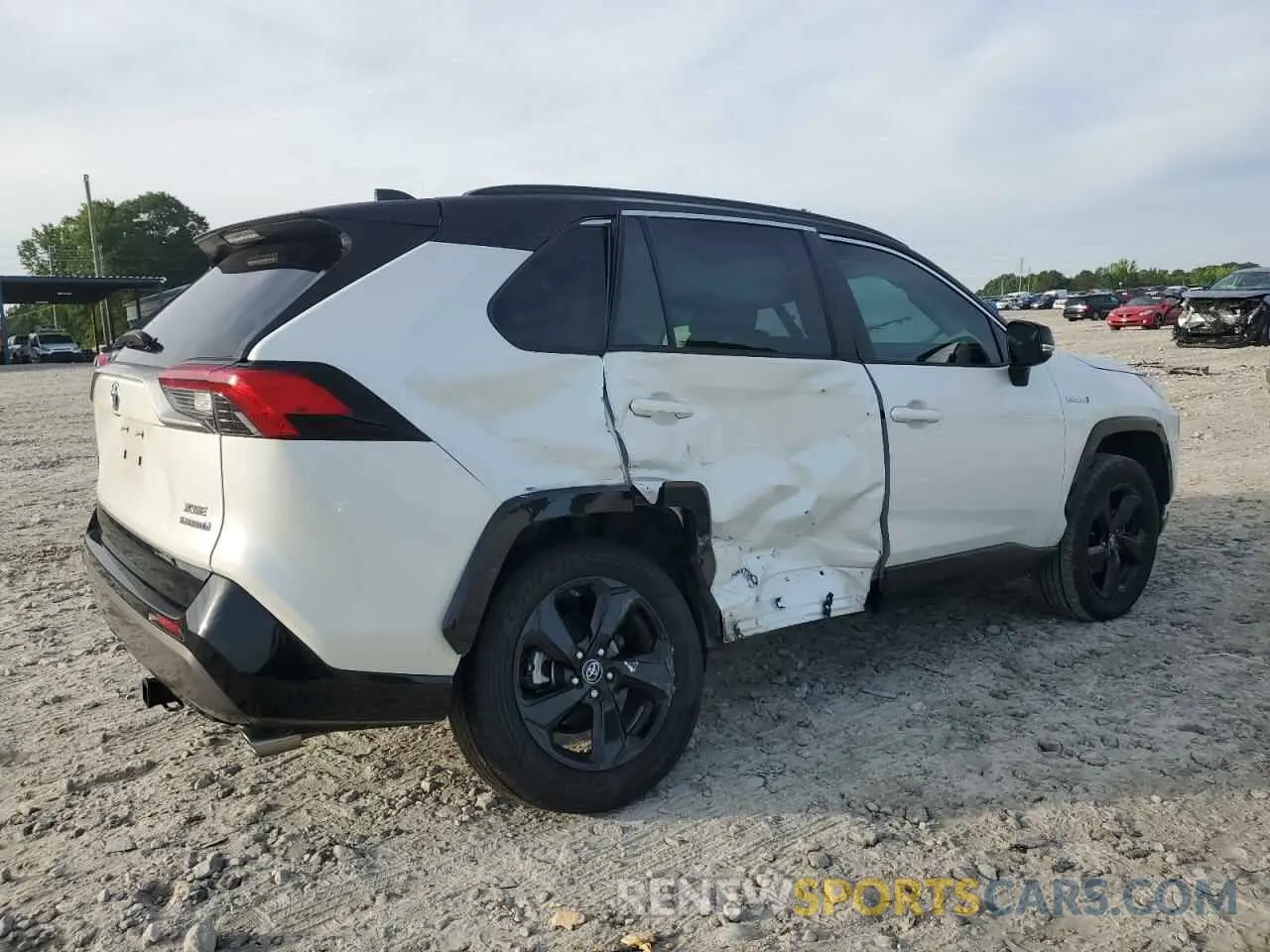 3 fotografías del automóvil dañado 2T3EWRFV2KW003413 TOYOTA RAV4 2019