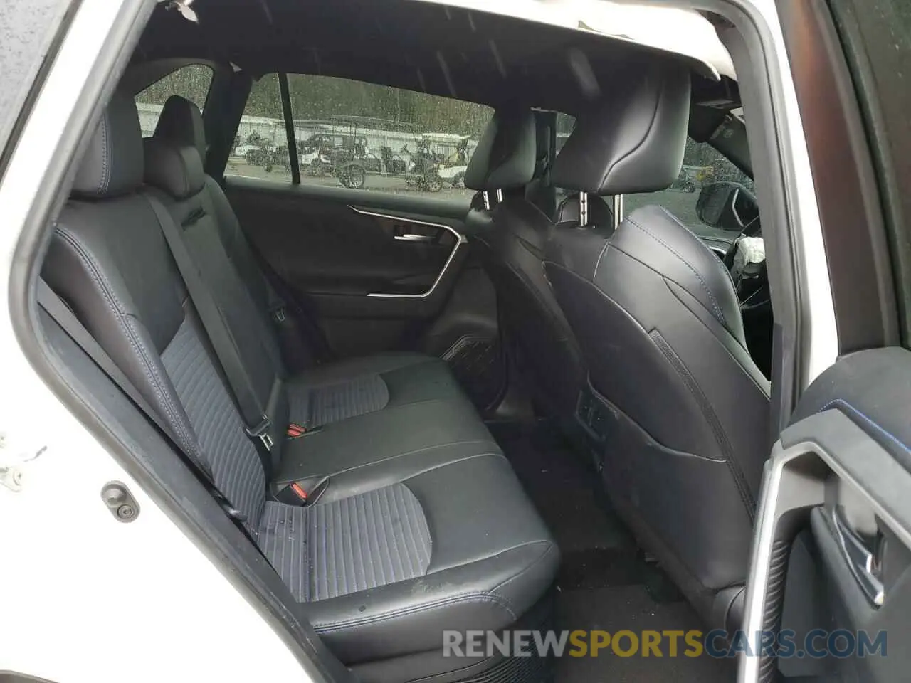 11 fotografías del automóvil dañado 2T3EWRFVXKW034442 TOYOTA RAV4 2019