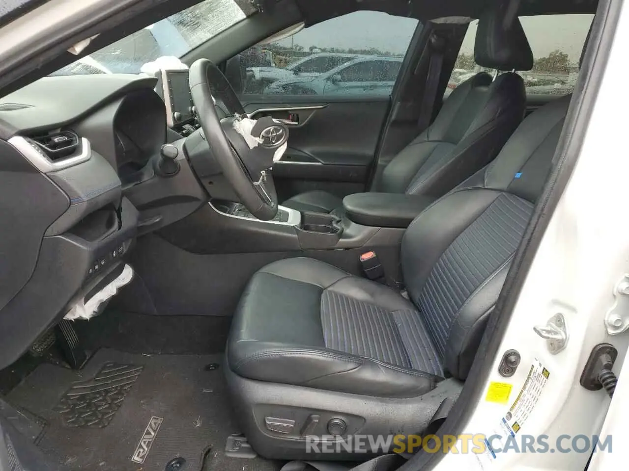 7 fotografías del automóvil dañado 2T3EWRFVXKW034442 TOYOTA RAV4 2019