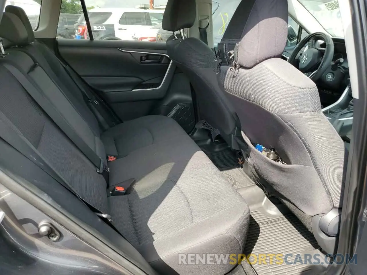 6 fotografías del automóvil dañado 2T3F1RFV0KC039444 TOYOTA RAV4 2019