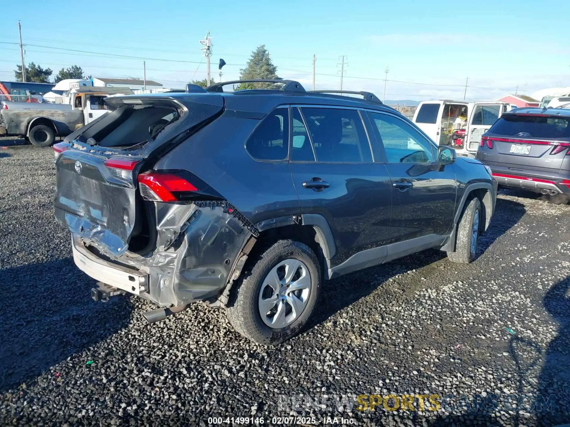 4 fotografías del automóvil dañado 2T3F1RFV0KW019791 TOYOTA RAV4 2019