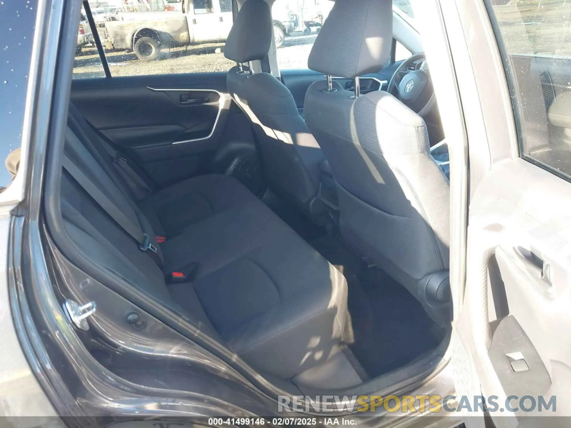 8 fotografías del automóvil dañado 2T3F1RFV0KW019791 TOYOTA RAV4 2019