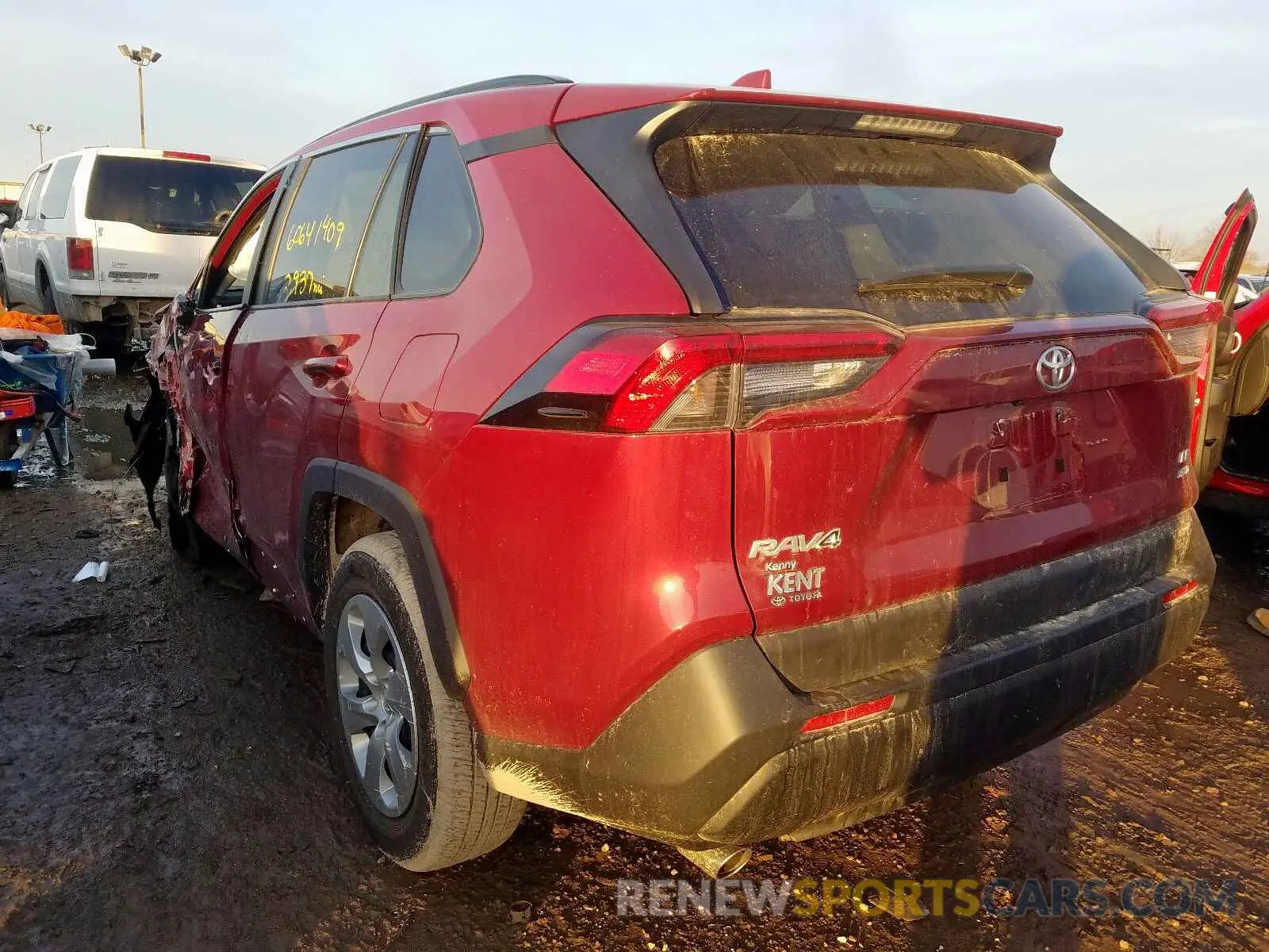 3 fotografías del automóvil dañado 2T3F1RFV0KW078727 TOYOTA RAV4 2019