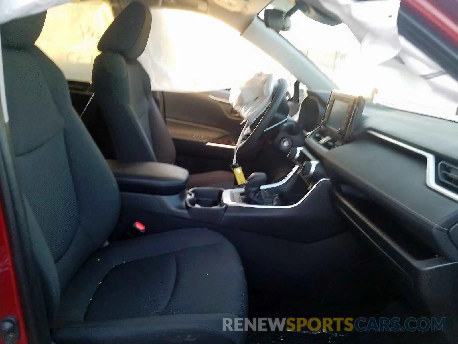 5 fotografías del automóvil dañado 2T3F1RFV0KW078727 TOYOTA RAV4 2019