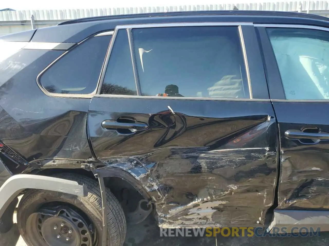 12 fotografías del automóvil dañado 2T3F1RFV1KC030087 TOYOTA RAV4 2019