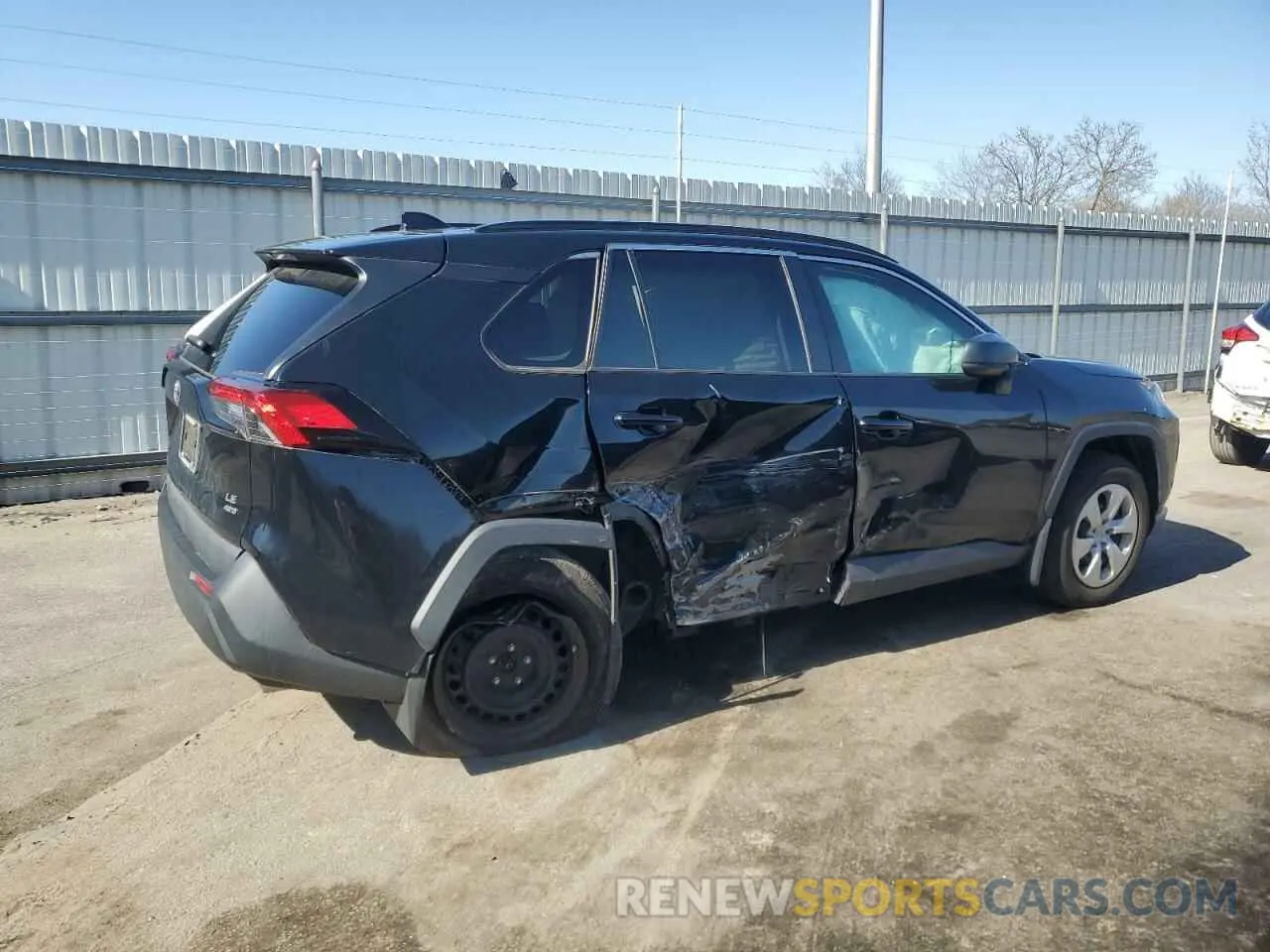 3 fotografías del automóvil dañado 2T3F1RFV1KC030087 TOYOTA RAV4 2019