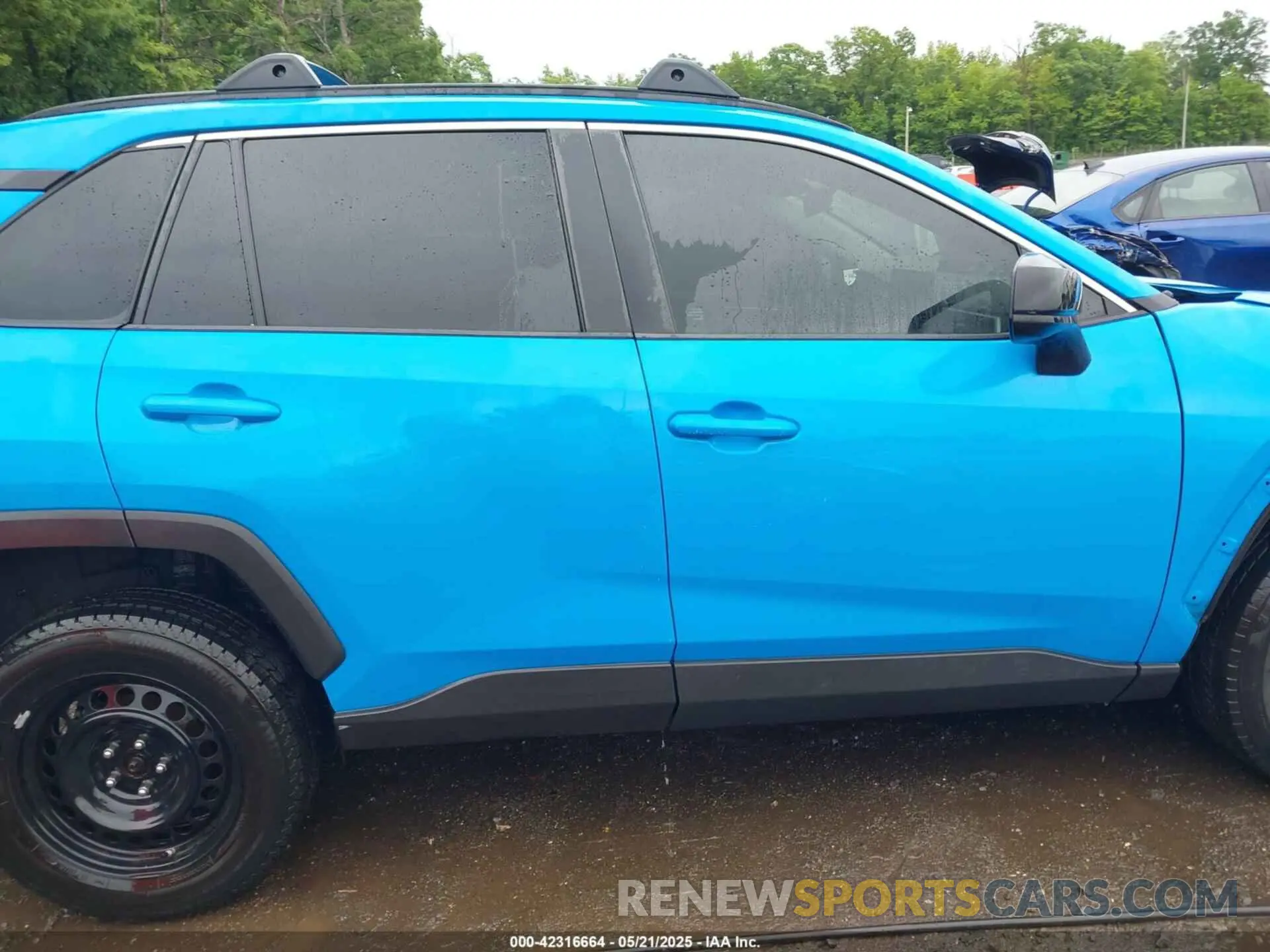 14 fotografías del automóvil dañado 2T3F1RFV2KC059615 TOYOTA RAV4 2019