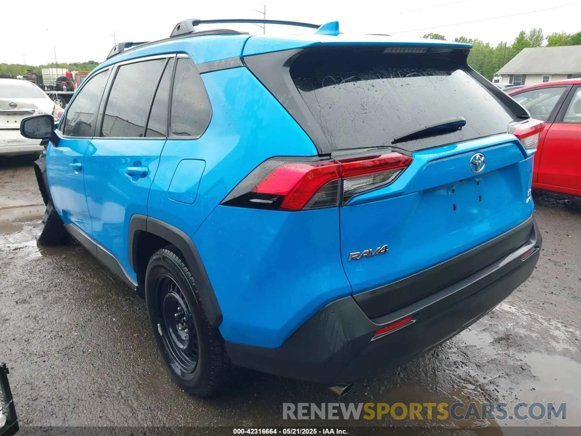 3 fotografías del automóvil dañado 2T3F1RFV2KC059615 TOYOTA RAV4 2019