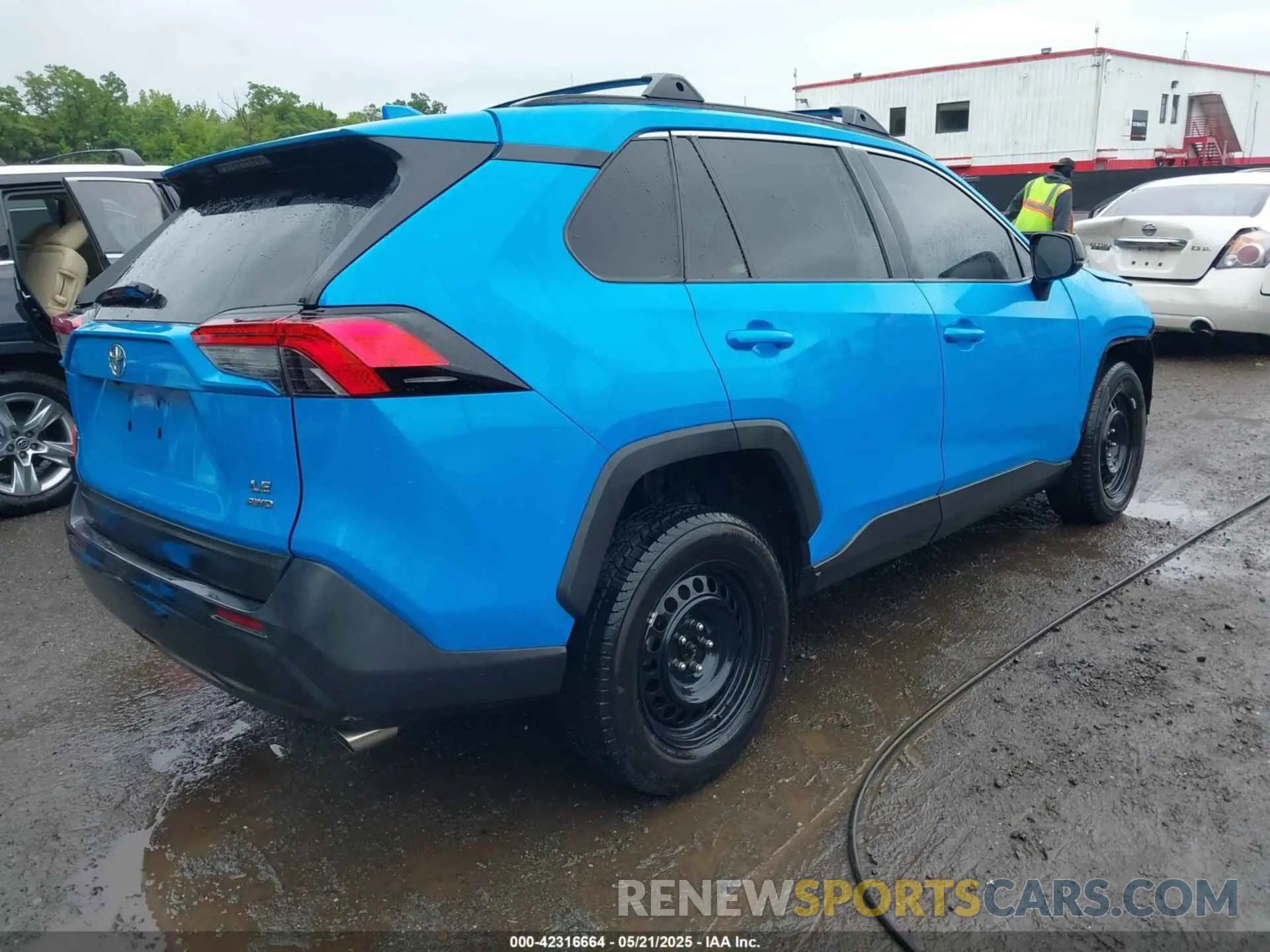 4 fotografías del automóvil dañado 2T3F1RFV2KC059615 TOYOTA RAV4 2019