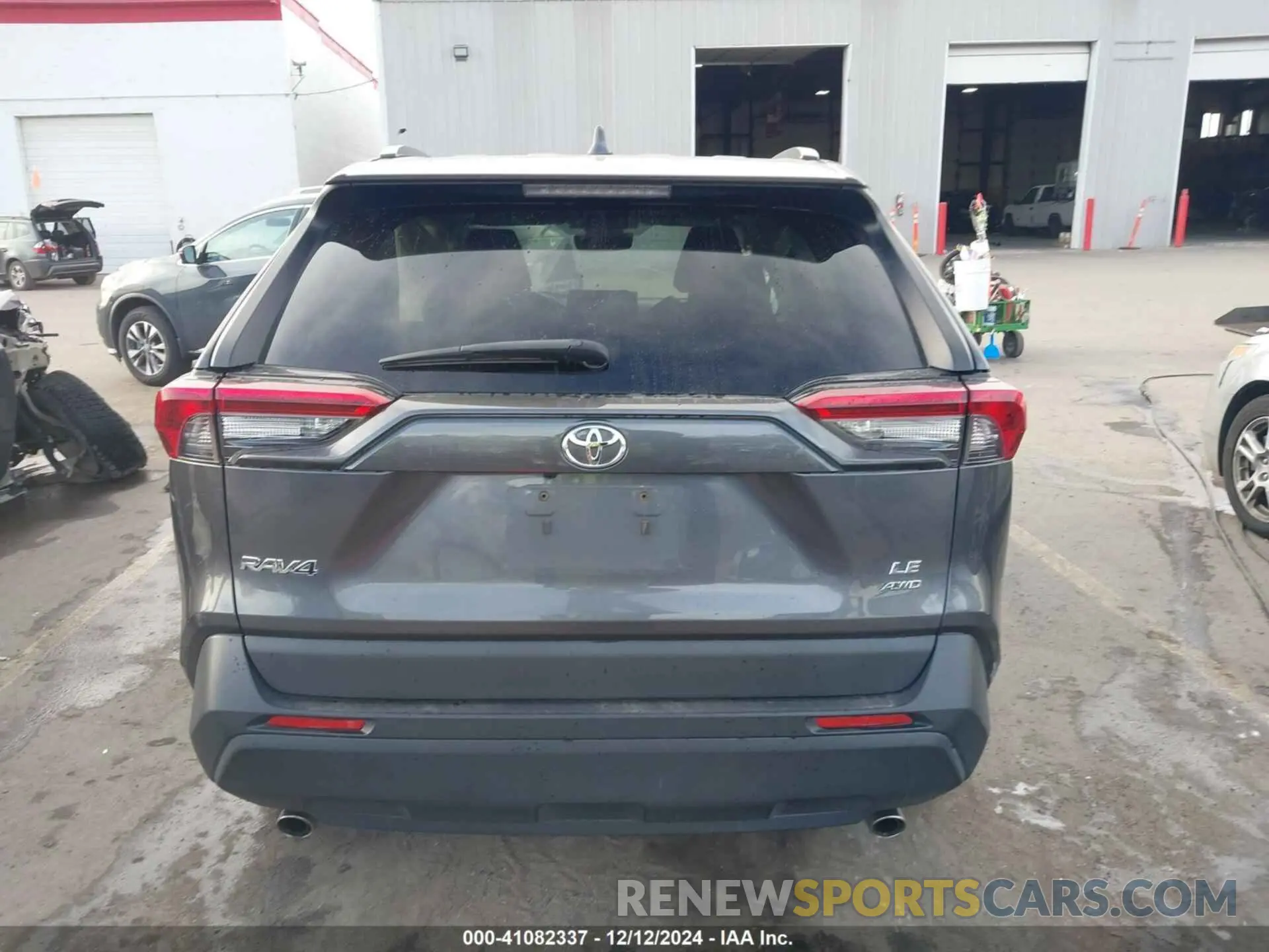 16 fotografías del automóvil dañado 2T3F1RFV2KW060438 TOYOTA RAV4 2019