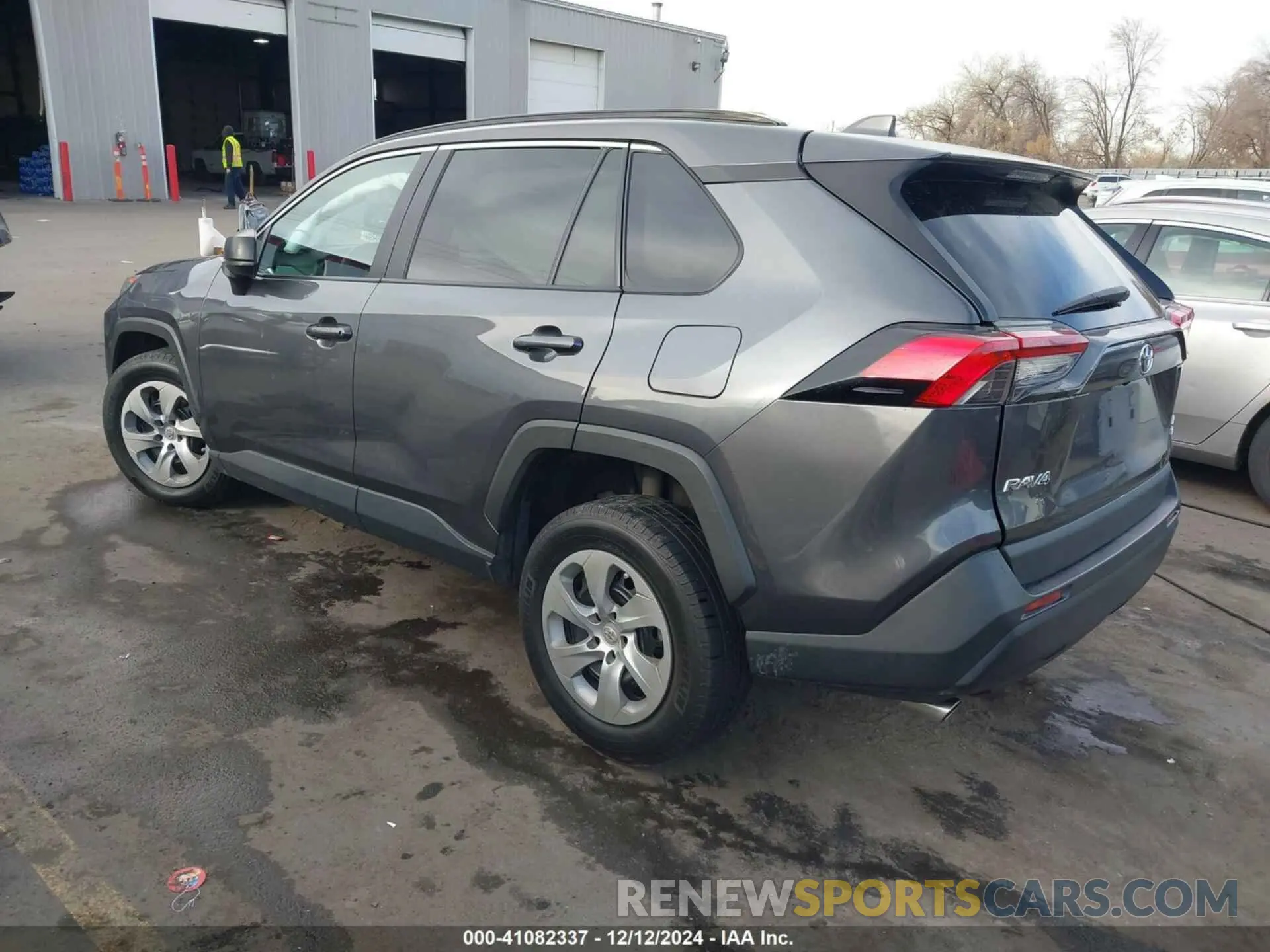 3 fotografías del automóvil dañado 2T3F1RFV2KW060438 TOYOTA RAV4 2019