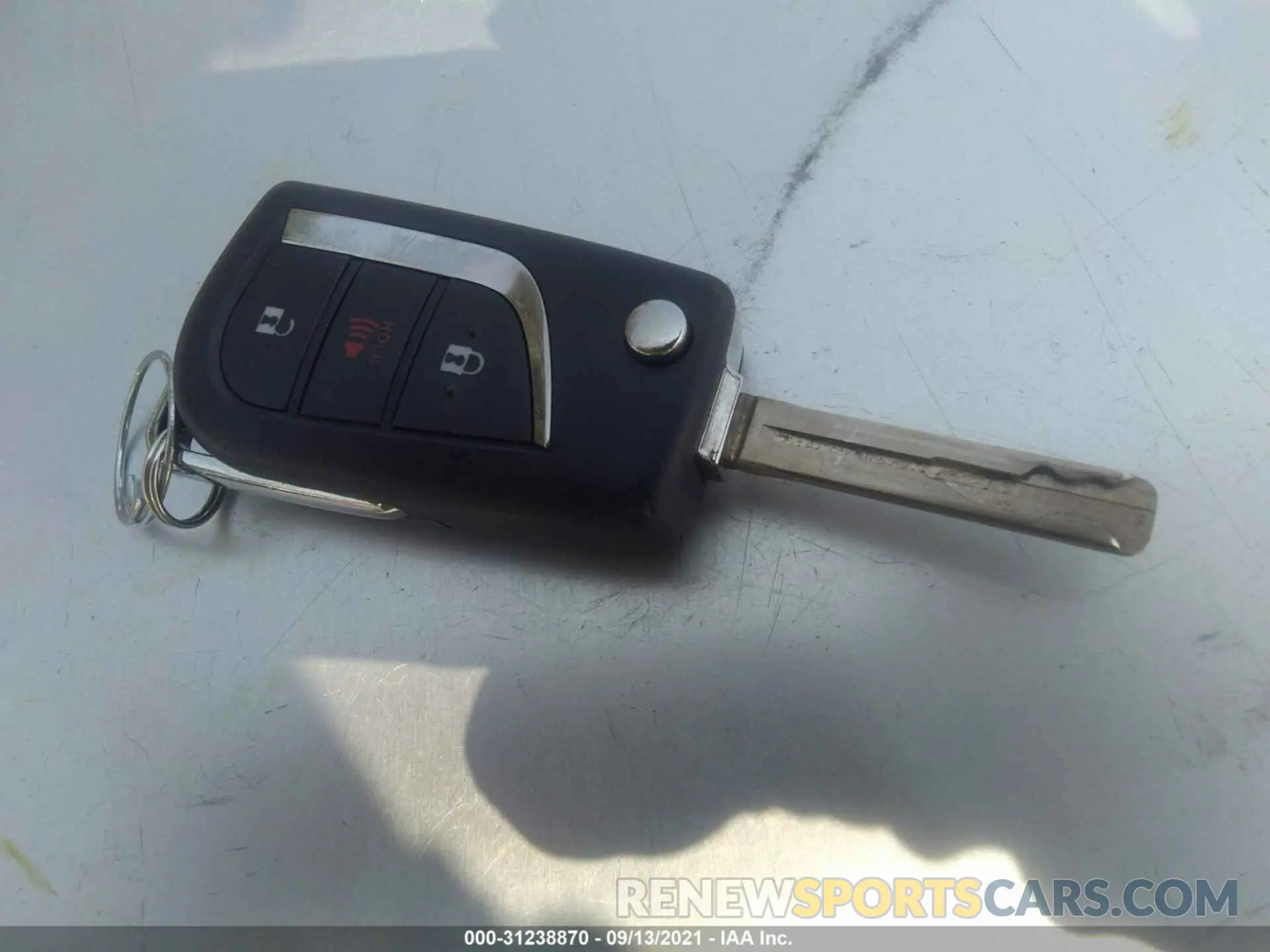 11 fotografías del automóvil dañado 2T3F1RFV3KC001593 TOYOTA RAV4 2019