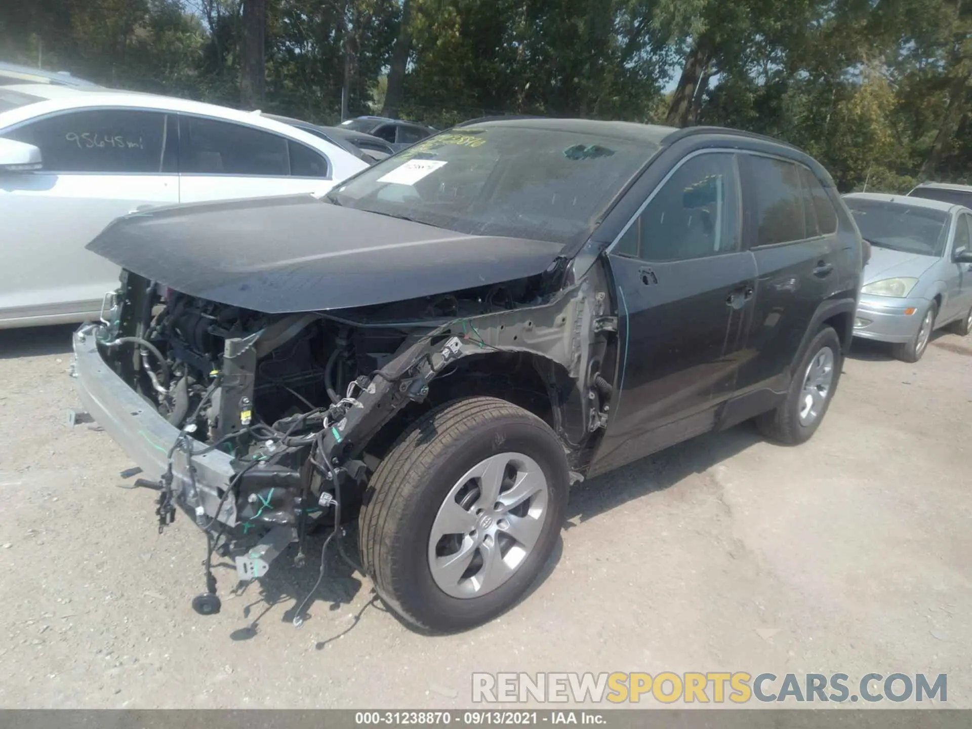 2 fotografías del automóvil dañado 2T3F1RFV3KC001593 TOYOTA RAV4 2019
