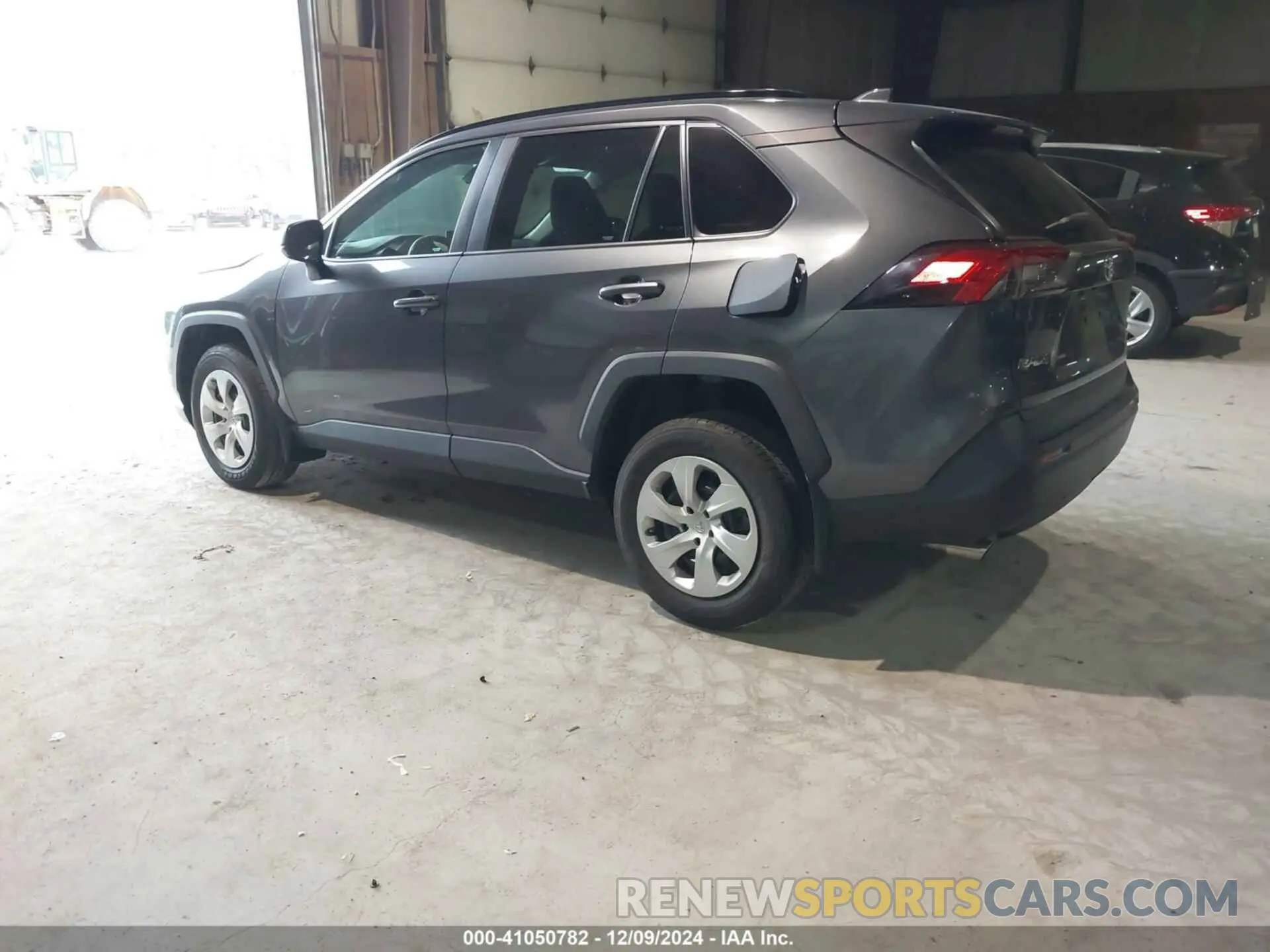 3 fotografías del automóvil dañado 2T3F1RFV3KC034903 TOYOTA RAV4 2019