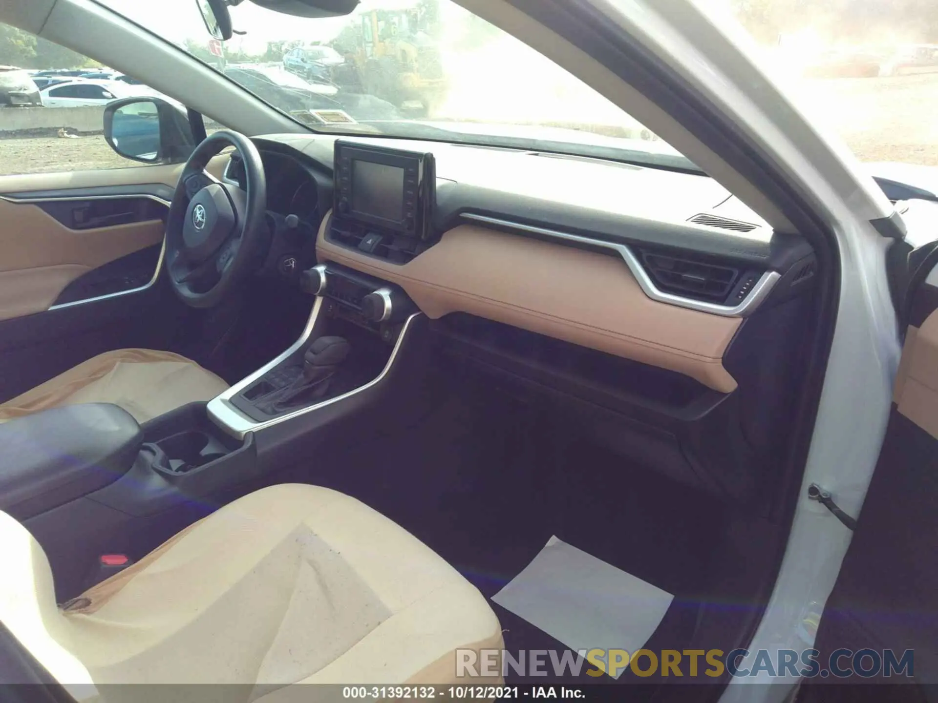 5 fotografías del automóvil dañado 2T3F1RFV3KW011569 TOYOTA RAV4 2019