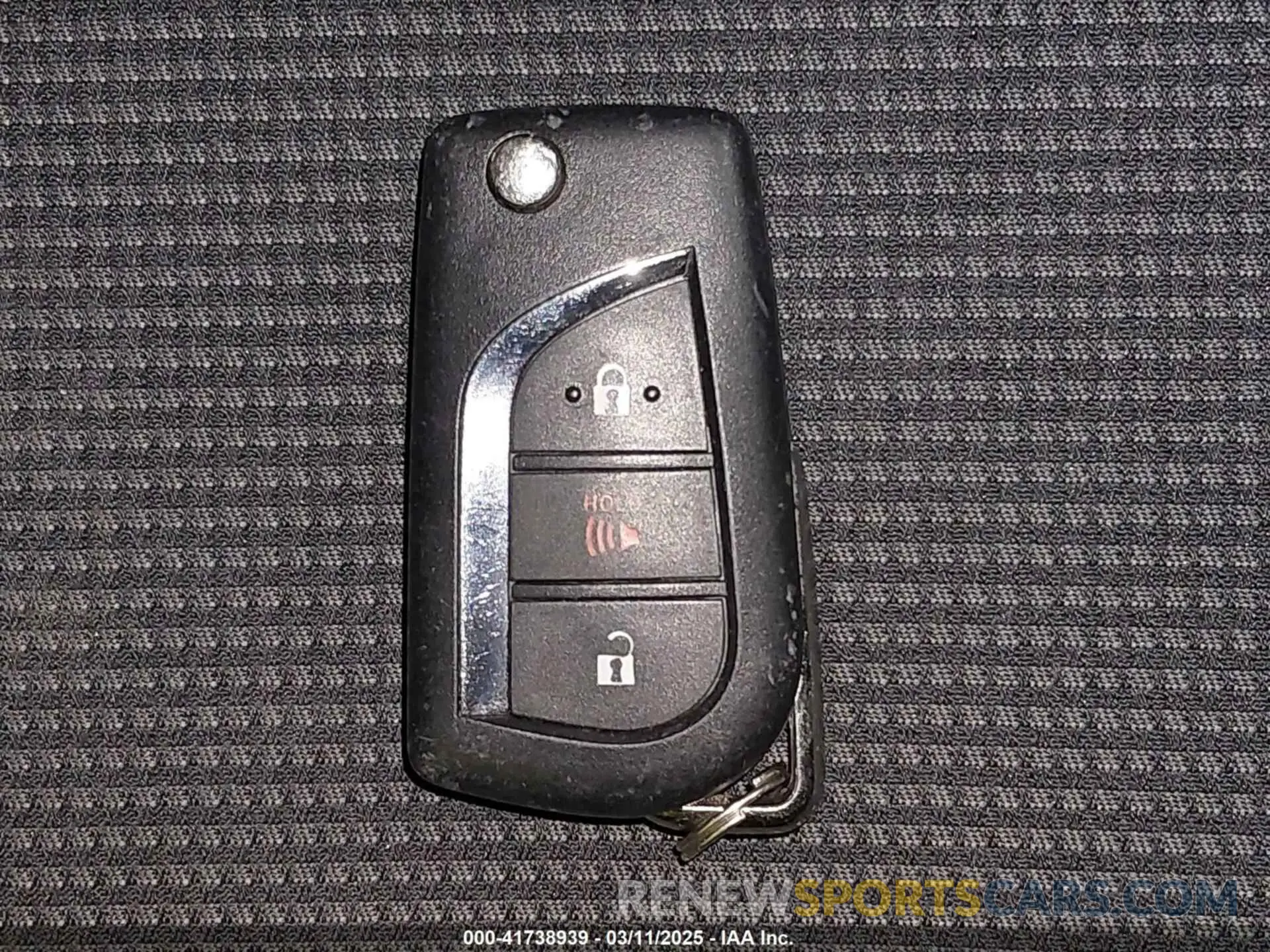11 fotografías del automóvil dañado 2T3F1RFV4KW061414 TOYOTA RAV4 2019