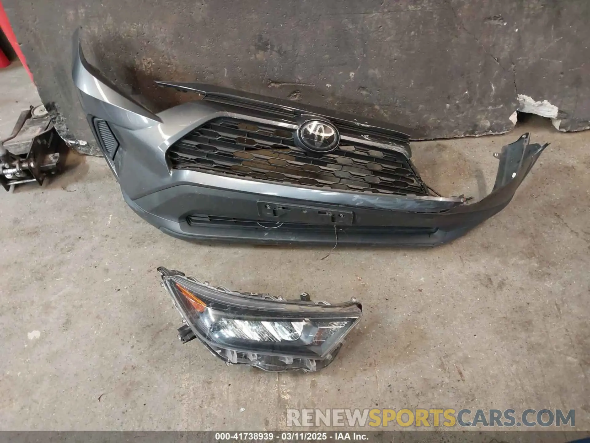 12 fotografías del automóvil dañado 2T3F1RFV4KW061414 TOYOTA RAV4 2019