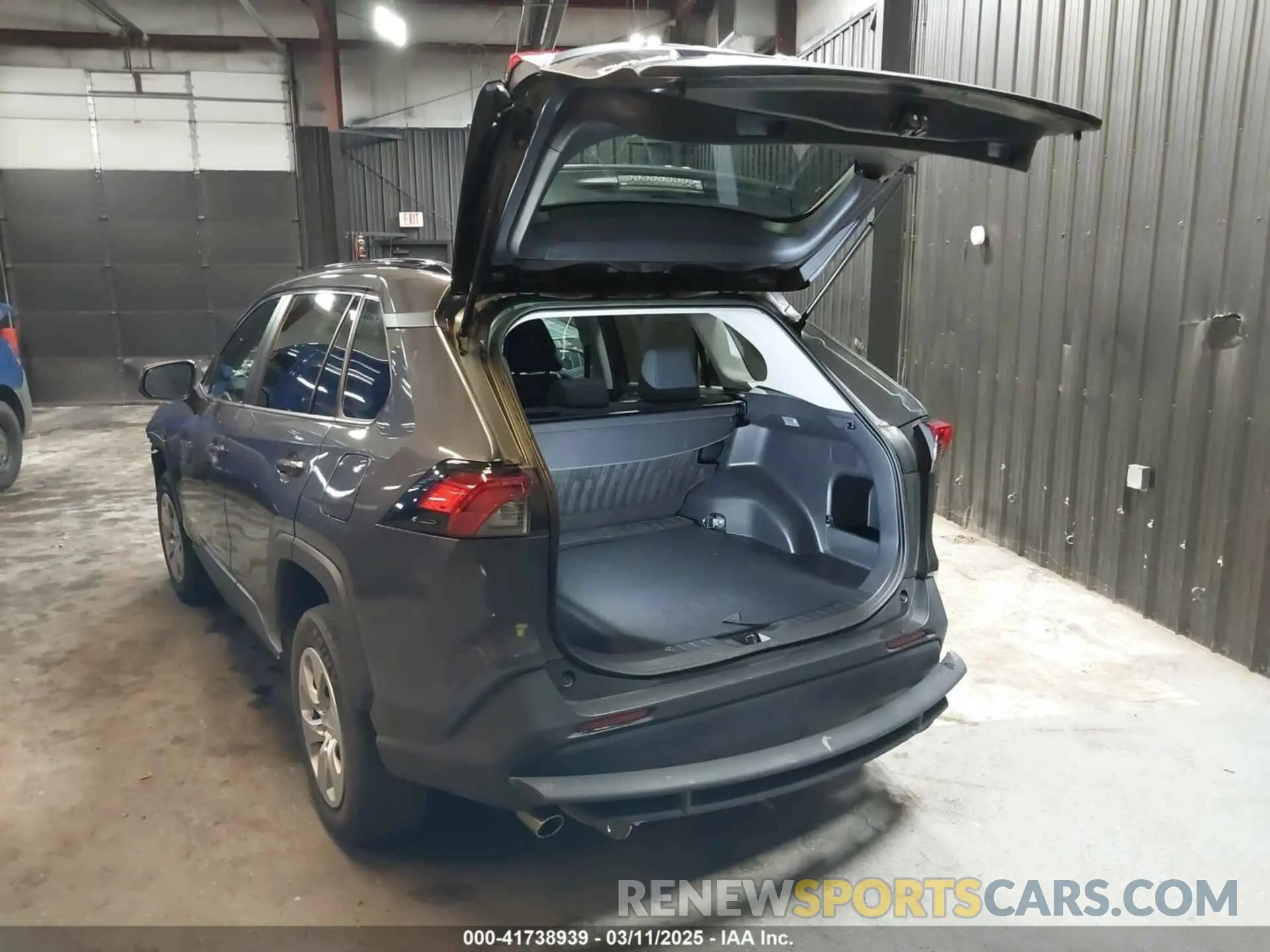 3 fotografías del automóvil dañado 2T3F1RFV4KW061414 TOYOTA RAV4 2019