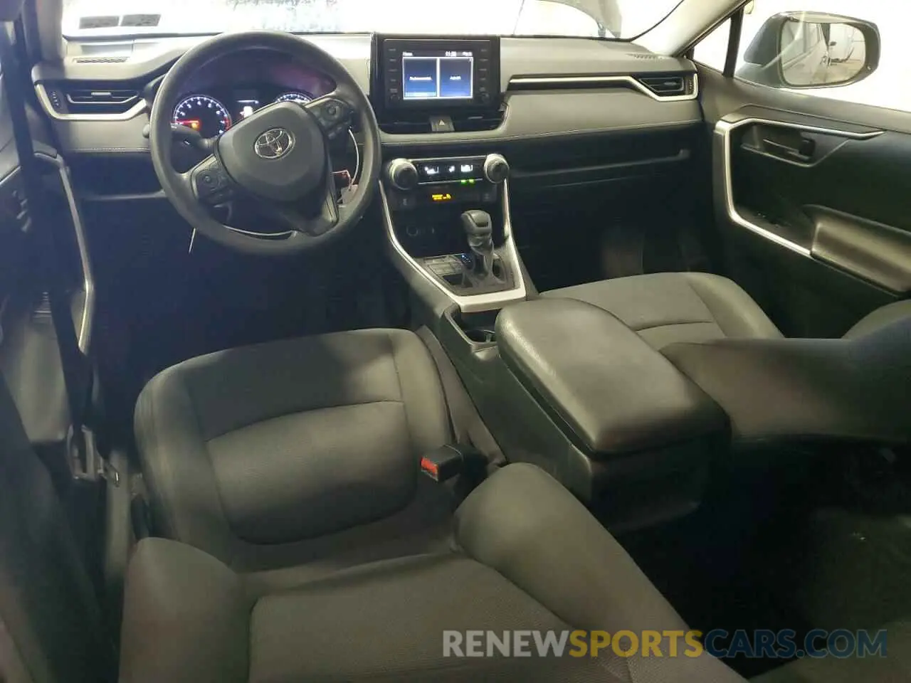 8 fotografías del automóvil dañado 2T3F1RFV5KC012188 TOYOTA RAV4 2019