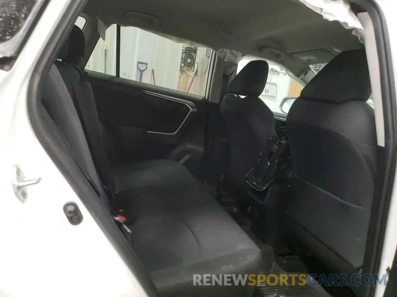 11 fotografías del automóvil dañado 2T3F1RFV5KC020792 TOYOTA RAV4 2019
