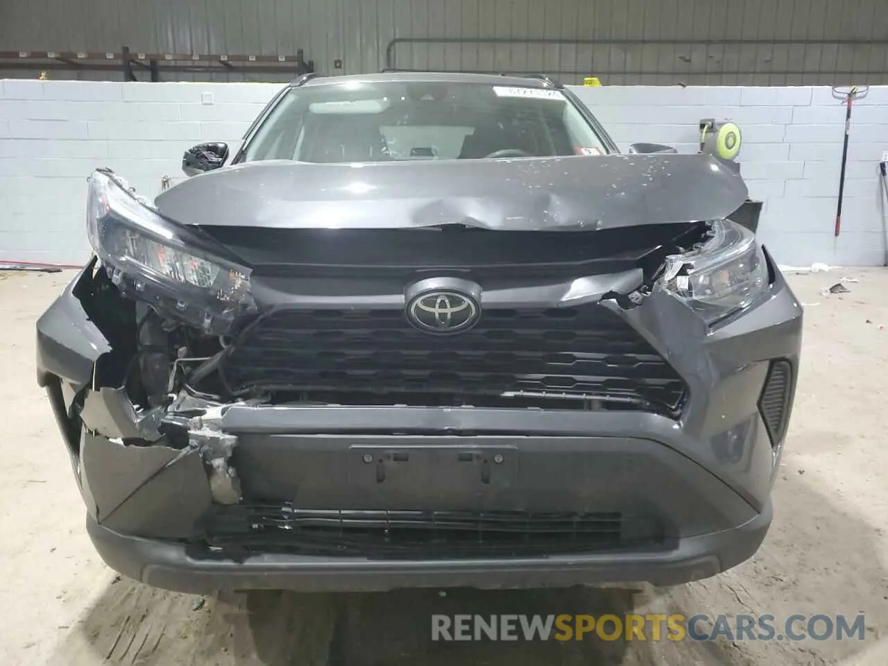 5 fotografías del automóvil dañado 2T3F1RFV5KW053922 TOYOTA RAV4 2019