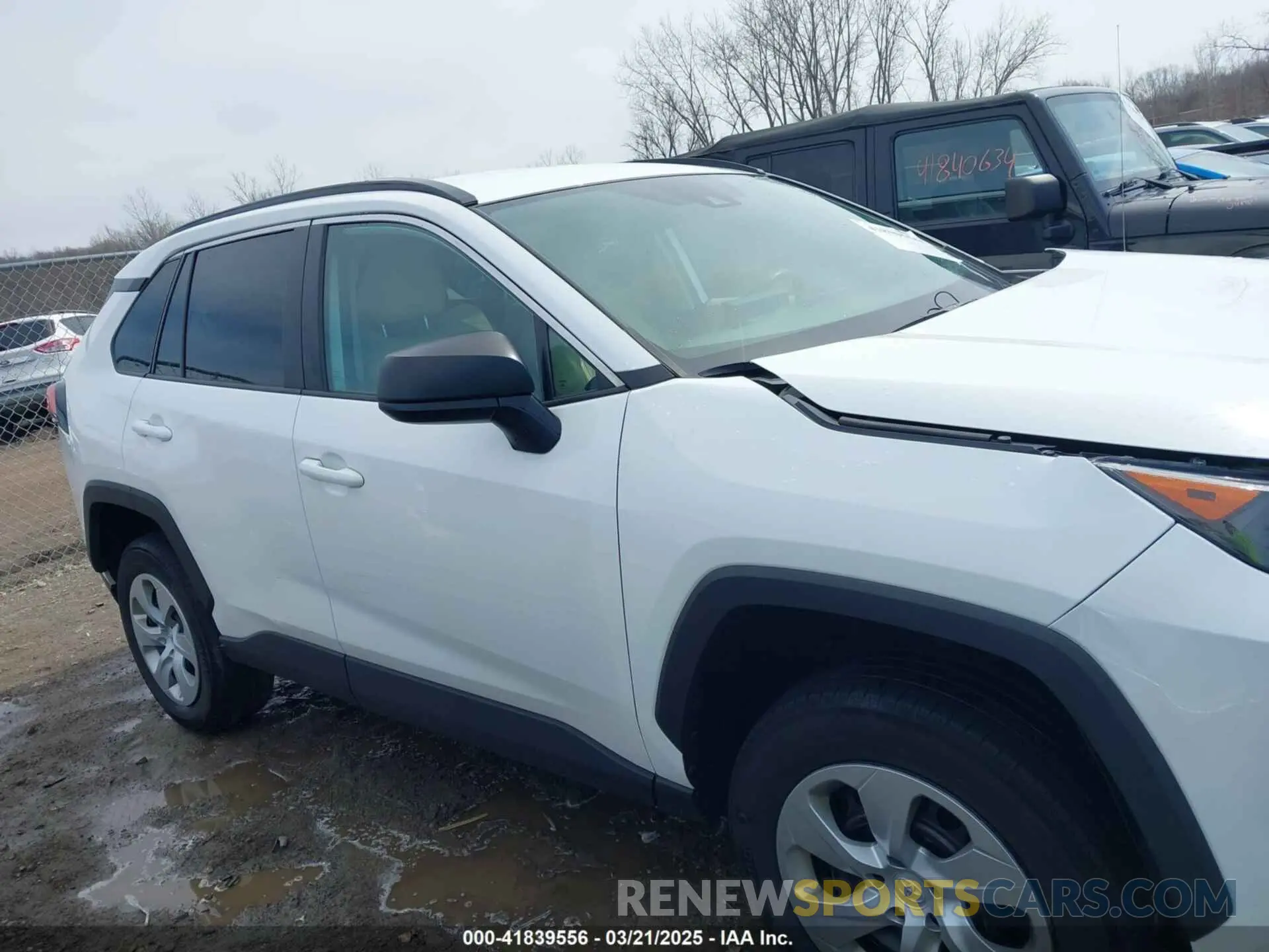 13 fotografías del automóvil dañado 2T3F1RFV5KW076276 TOYOTA RAV4 2019