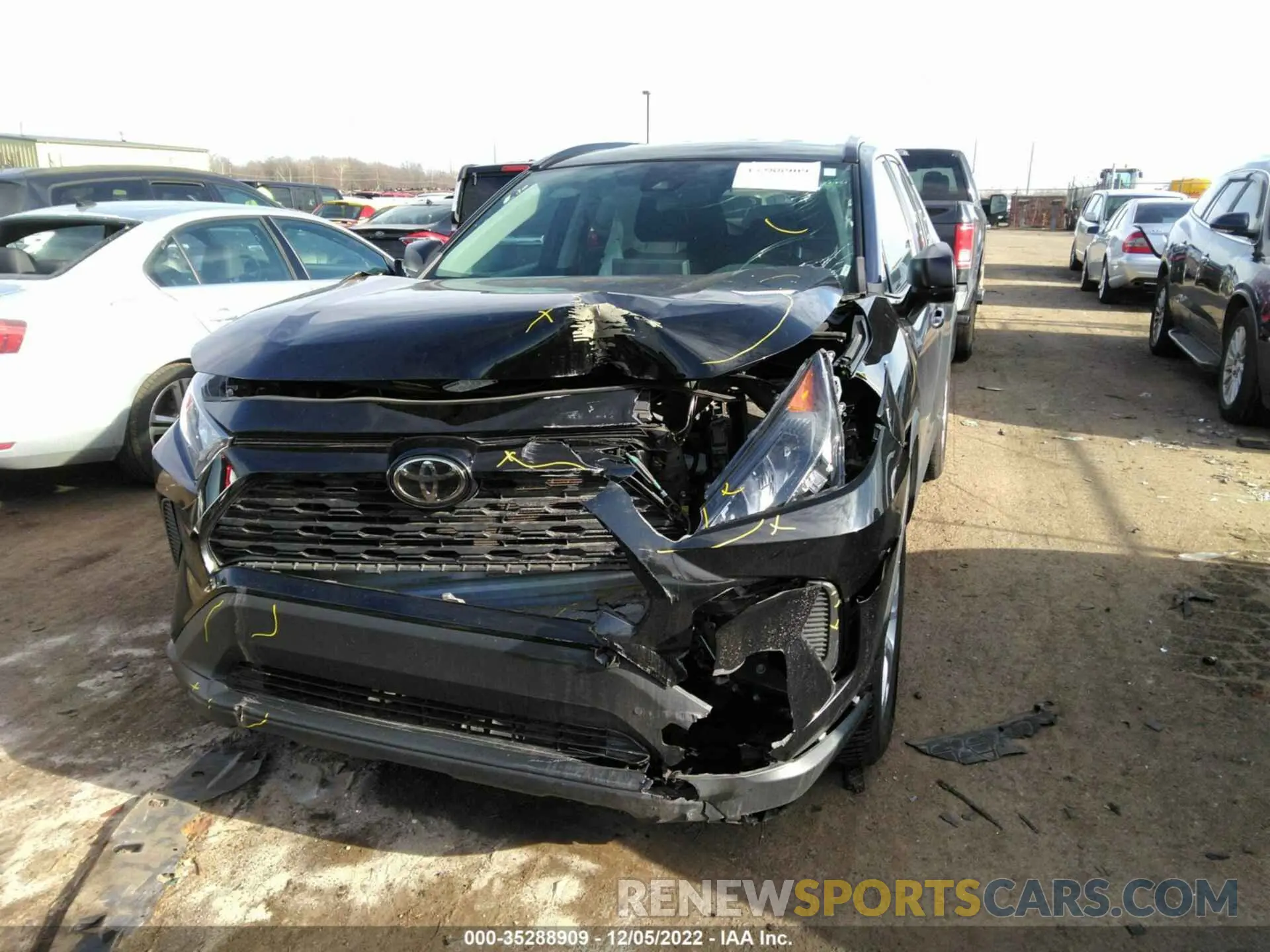 2 fotografías del automóvil dañado 2T3F1RFV6KW055467 TOYOTA RAV4 2019