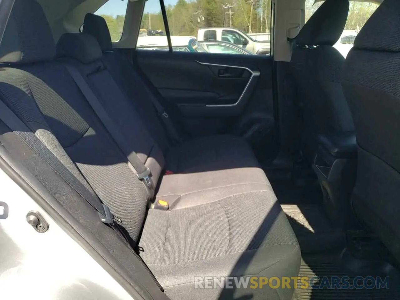 11 fotografías del automóvil dañado 2T3F1RFV6KW063262 TOYOTA RAV4 2019