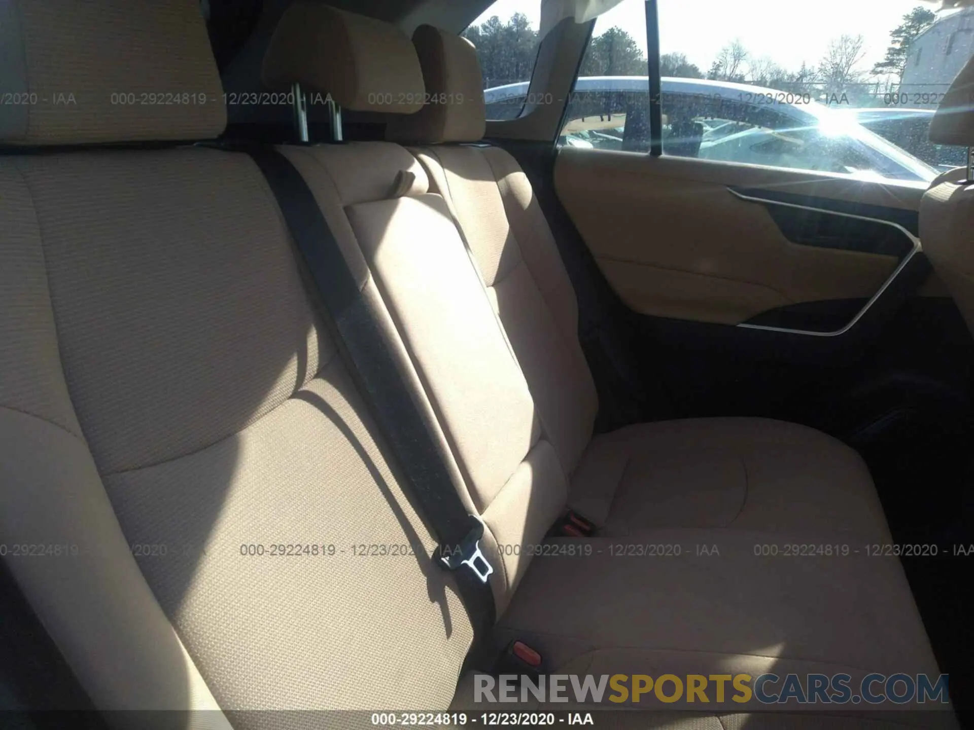 8 fotografías del automóvil dañado 2T3F1RFV8KW008778 TOYOTA RAV4 2019
