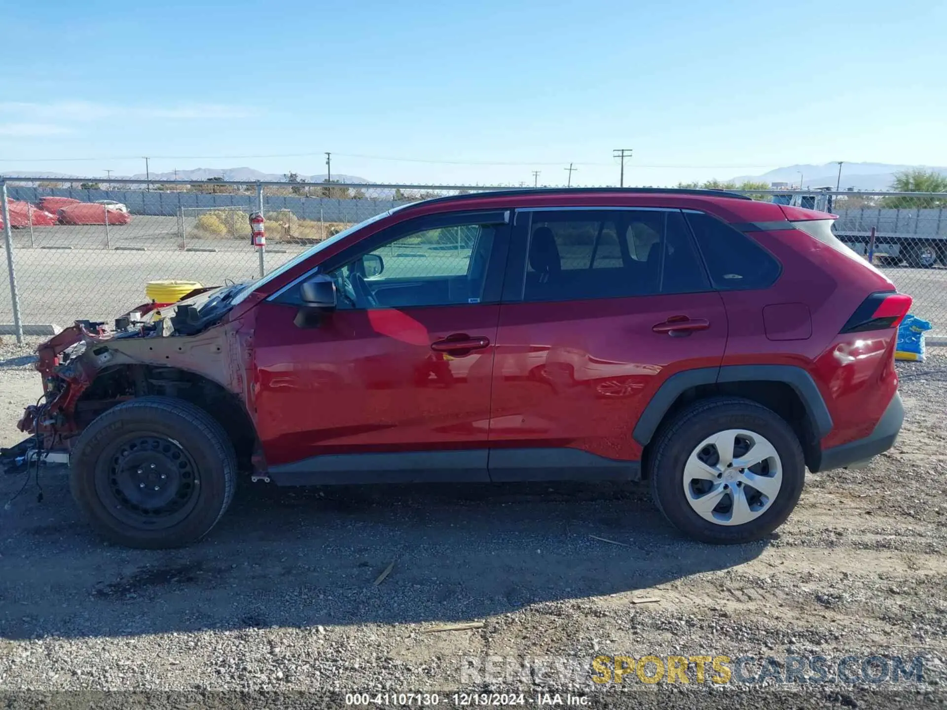 15 fotografías del automóvil dañado 2T3F1RFV8KW026875 TOYOTA RAV4 2019