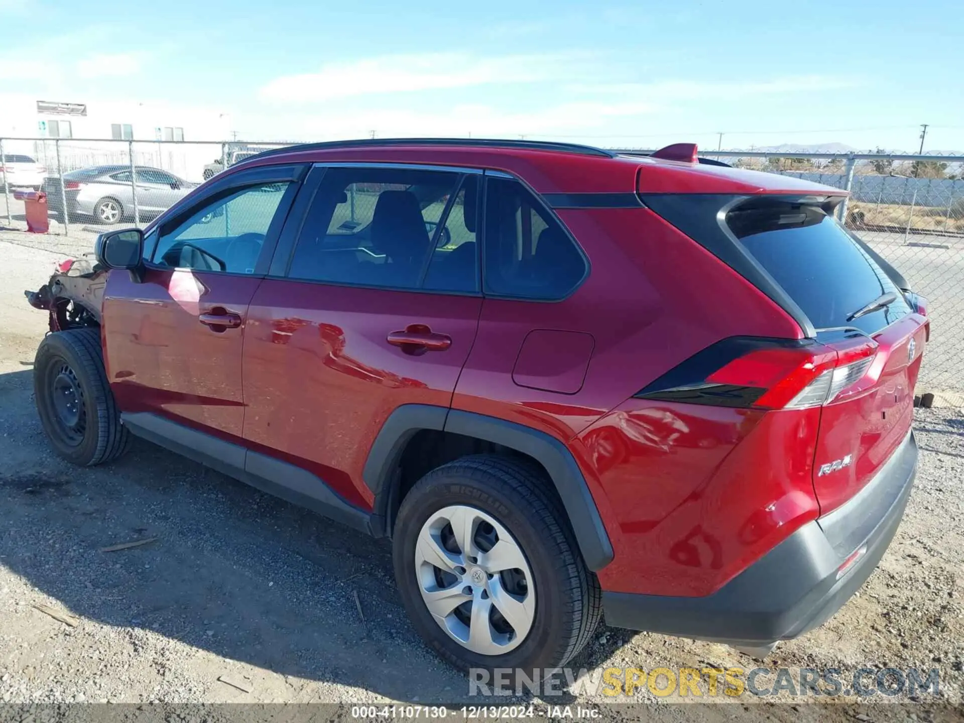 3 fotografías del automóvil dañado 2T3F1RFV8KW026875 TOYOTA RAV4 2019