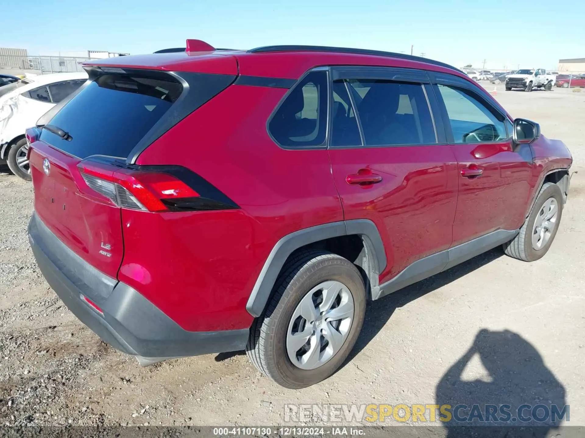 4 fotografías del automóvil dañado 2T3F1RFV8KW026875 TOYOTA RAV4 2019