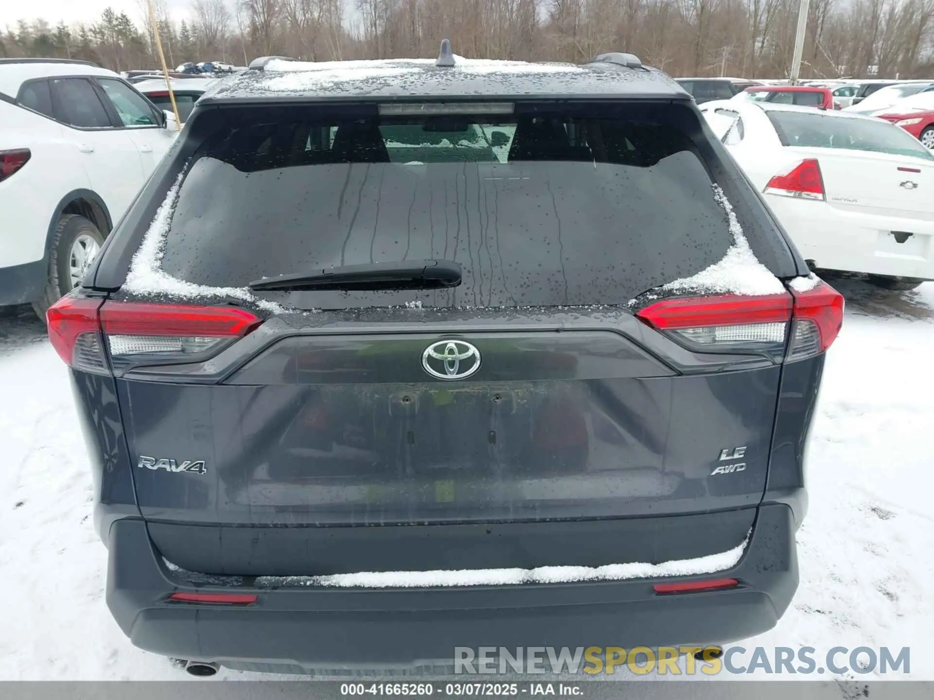 16 fotografías del automóvil dañado 2T3F1RFV8KW028562 TOYOTA RAV4 2019