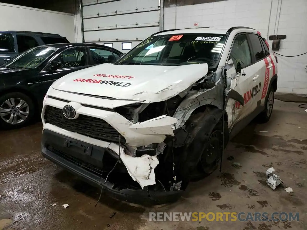 2 fotografías del automóvil dañado 2T3F1RFV9KW011740 TOYOTA RAV4 2019