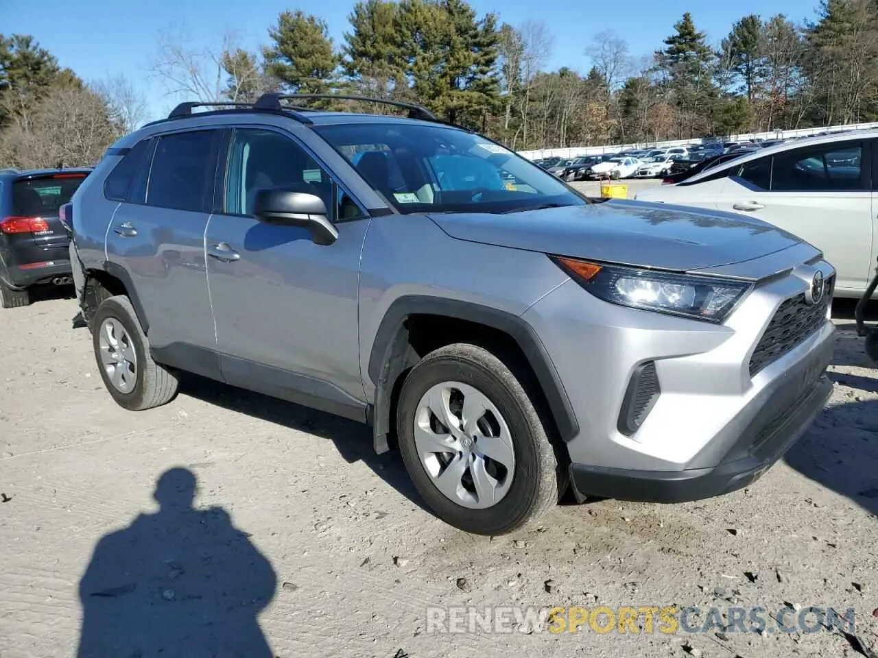 4 fotografías del automóvil dañado 2T3F1RFVXKC057613 TOYOTA RAV4 2019
